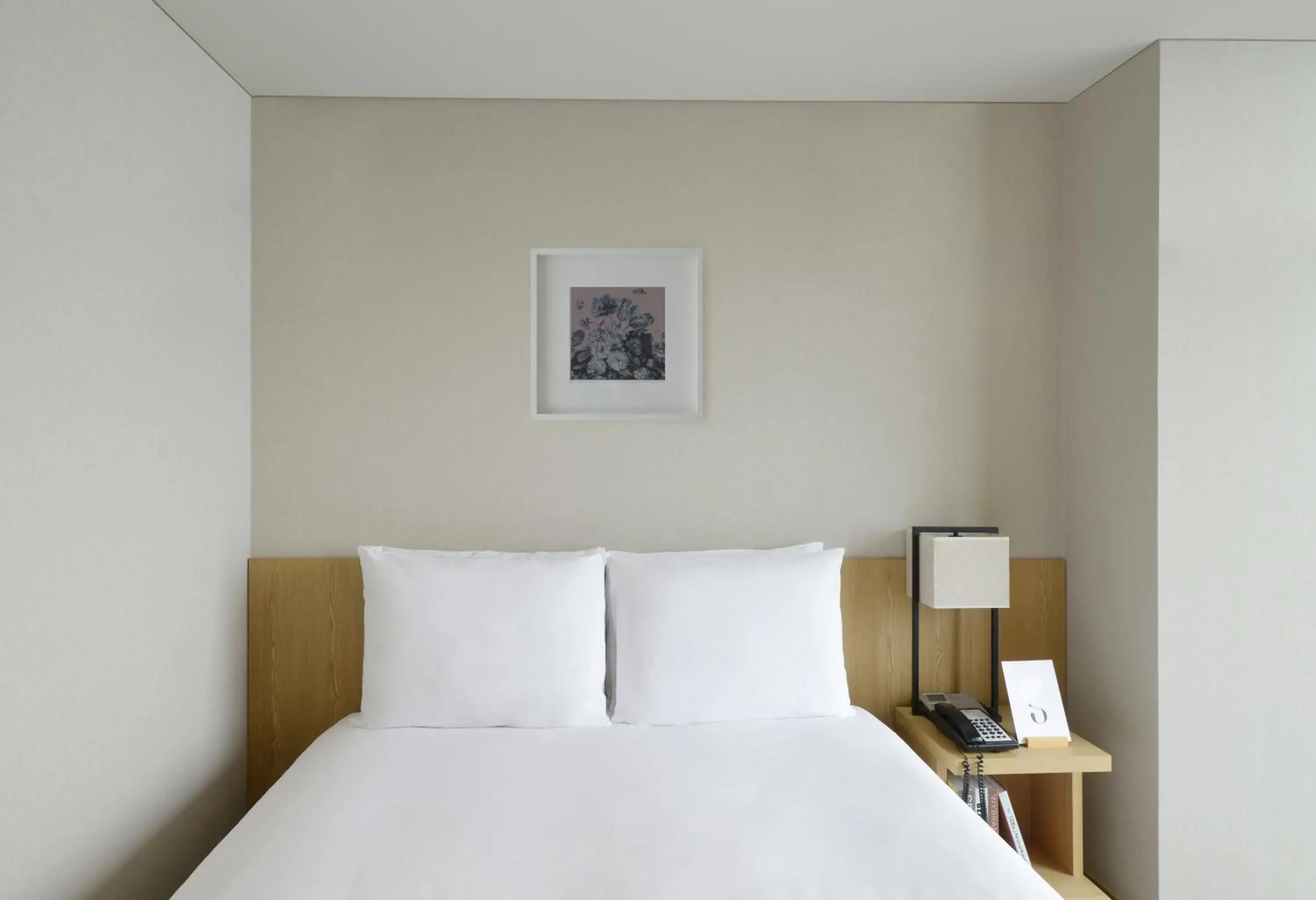 Deluxe Double Room - Harbor view in Harbor Park Hotel Deluxe Double Room - Harbor view in Harbor Park Hotel