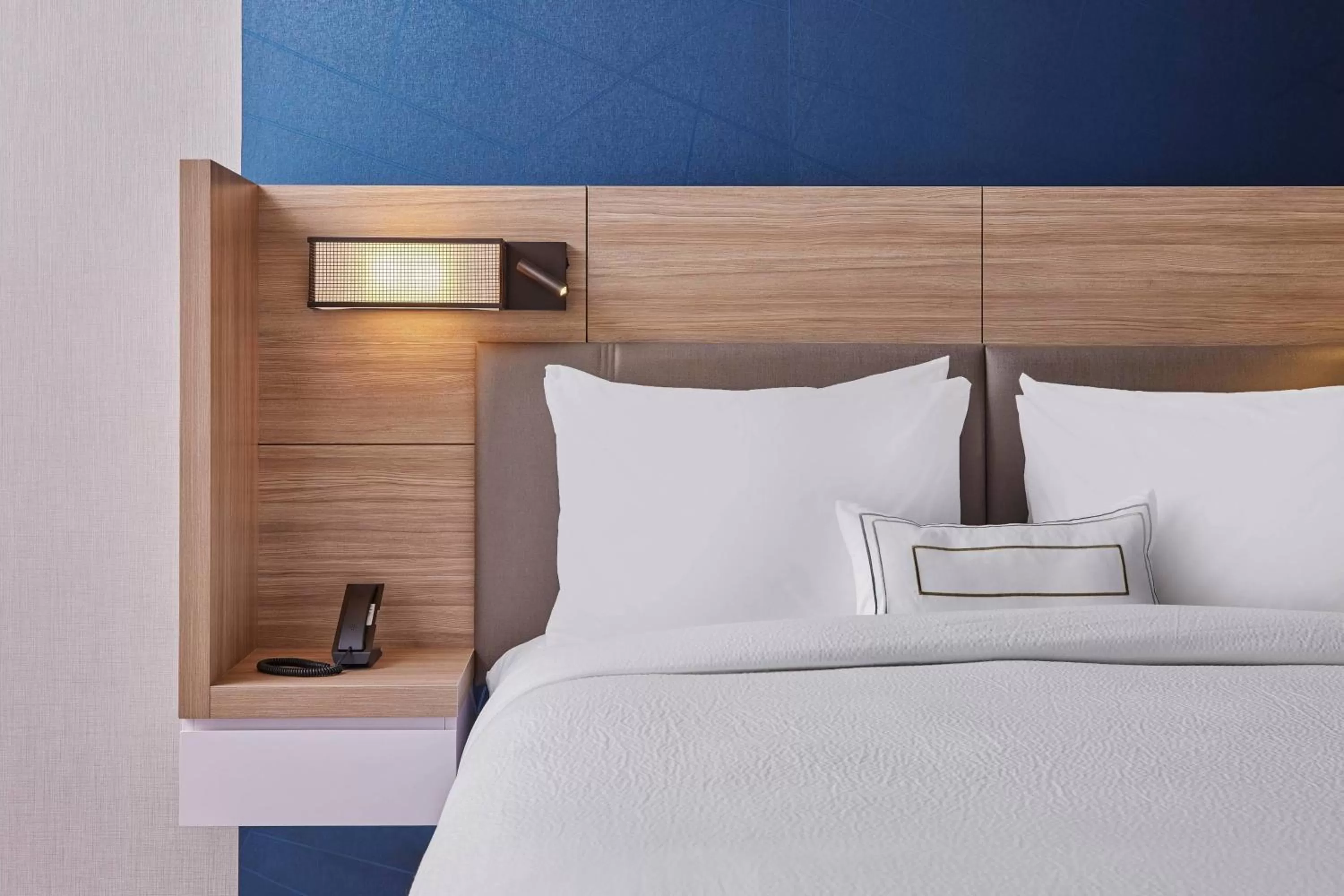 Photo of the whole room, Bed in SpringHill Suites by Marriott Chicago Chinatown