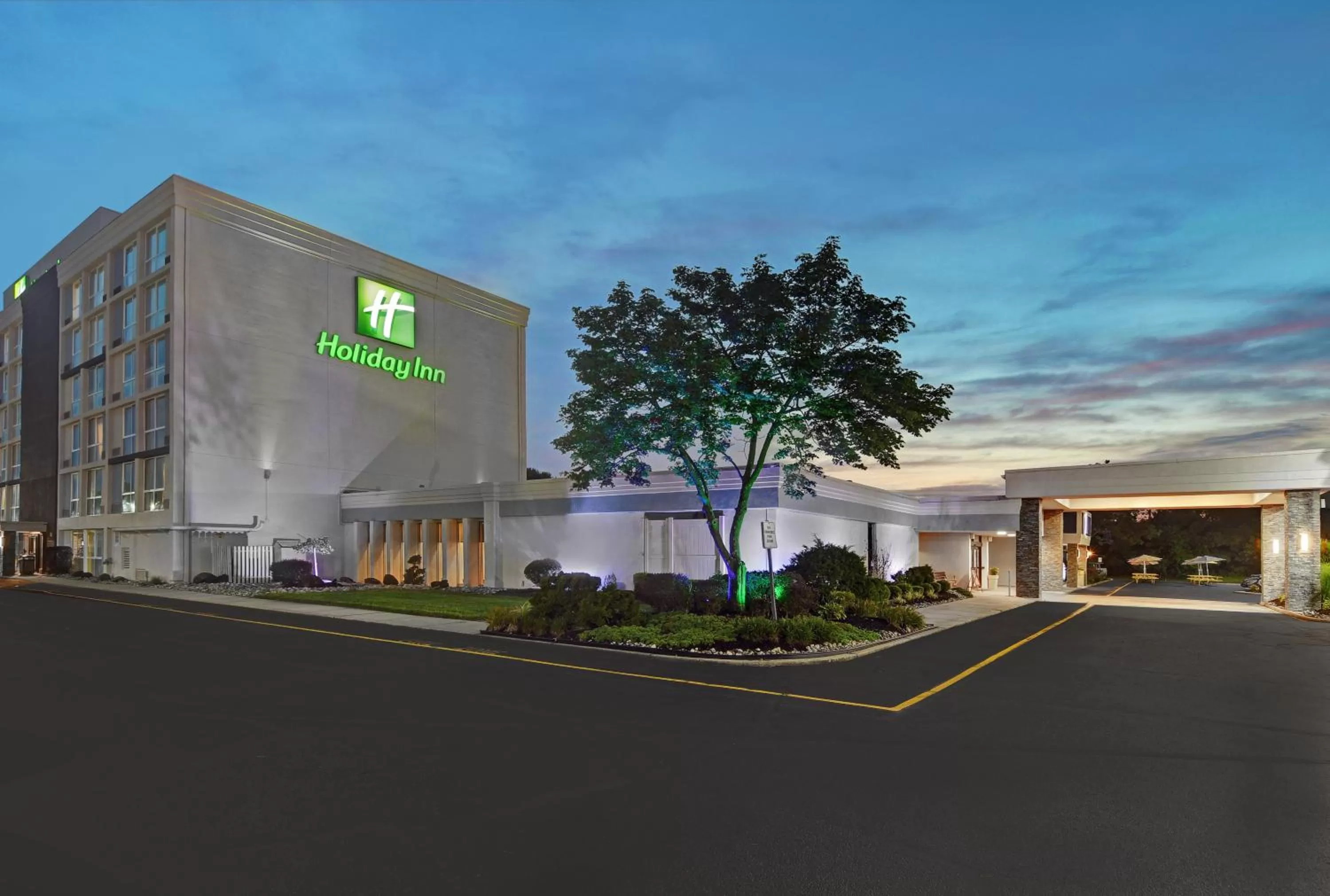 Property building in Holiday Inn Philadelphia-Cherry Hill by IHG