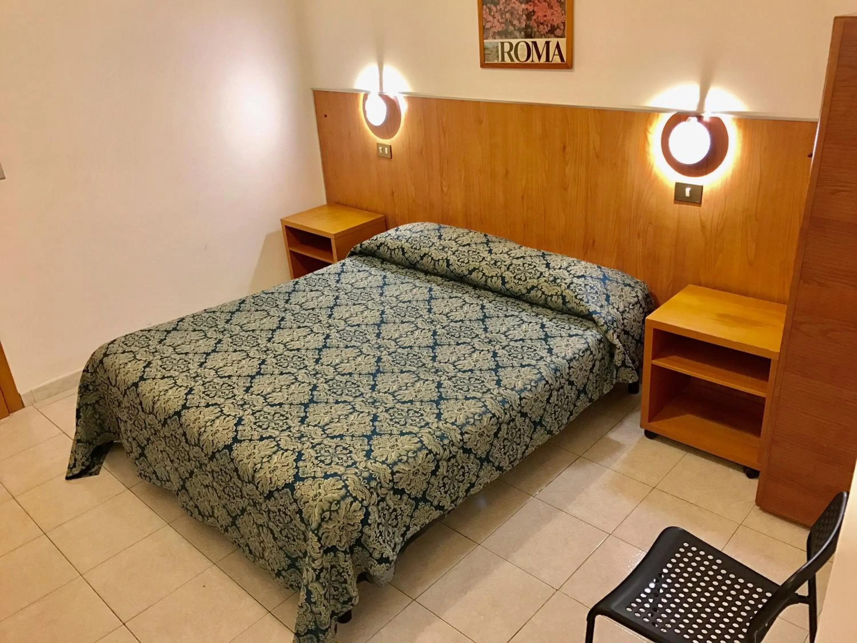 Photo of the whole room, Bed in Hotel Fiorenza