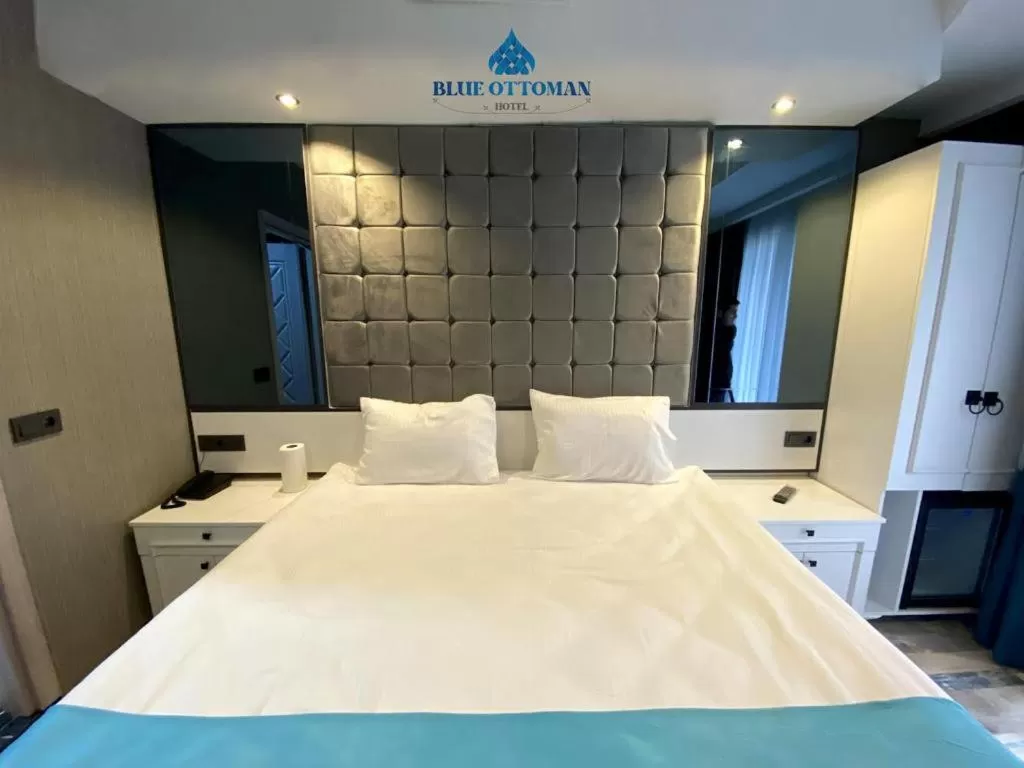 Bed in Hotel Blue Ottoman
