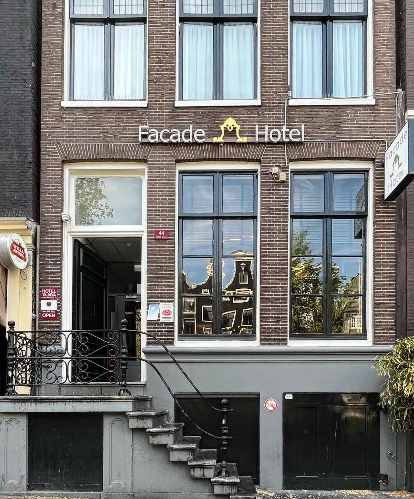 Facade Hotel Amsterdam