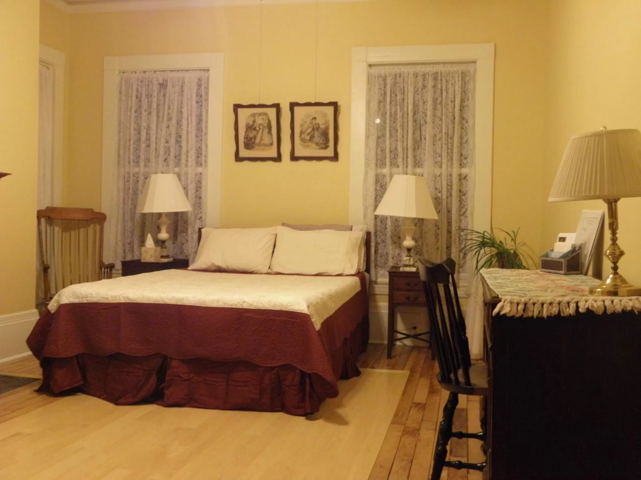 Photo of the whole room, Bed in Lehmann House Bed & Breakfast