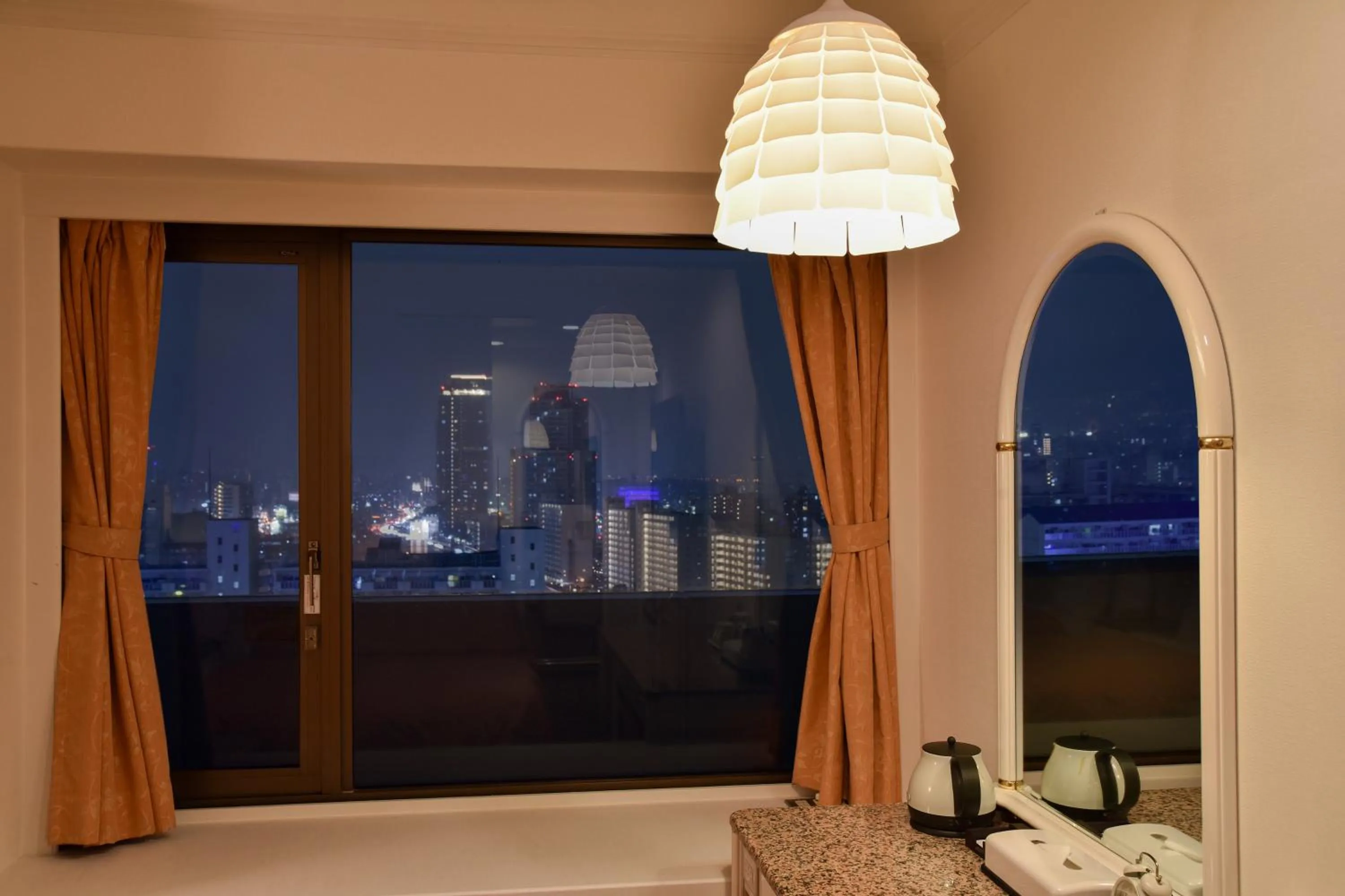 Night in Kobe Sannomiya Union Hotel