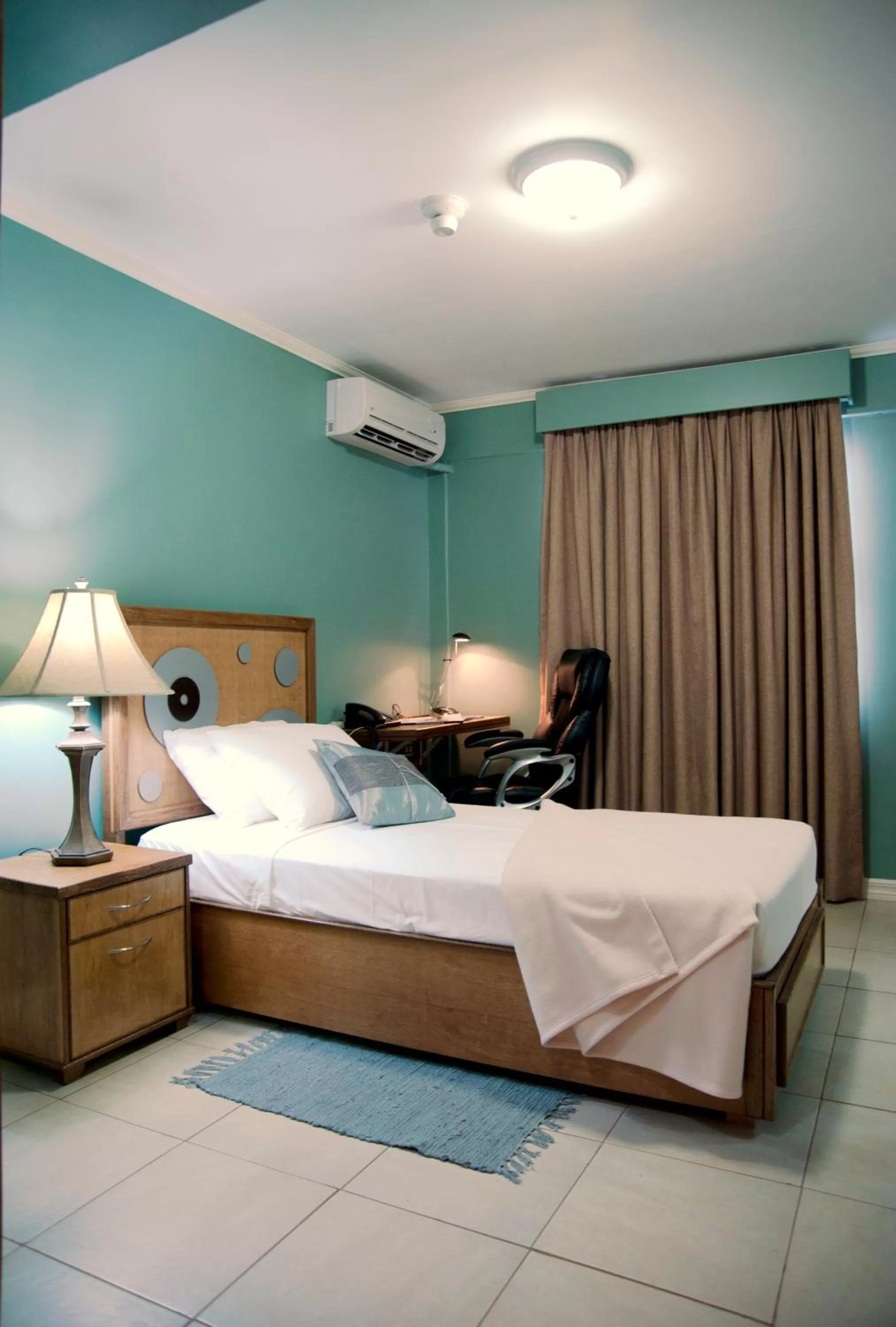 Room Photo in Culture Crossroads Inn