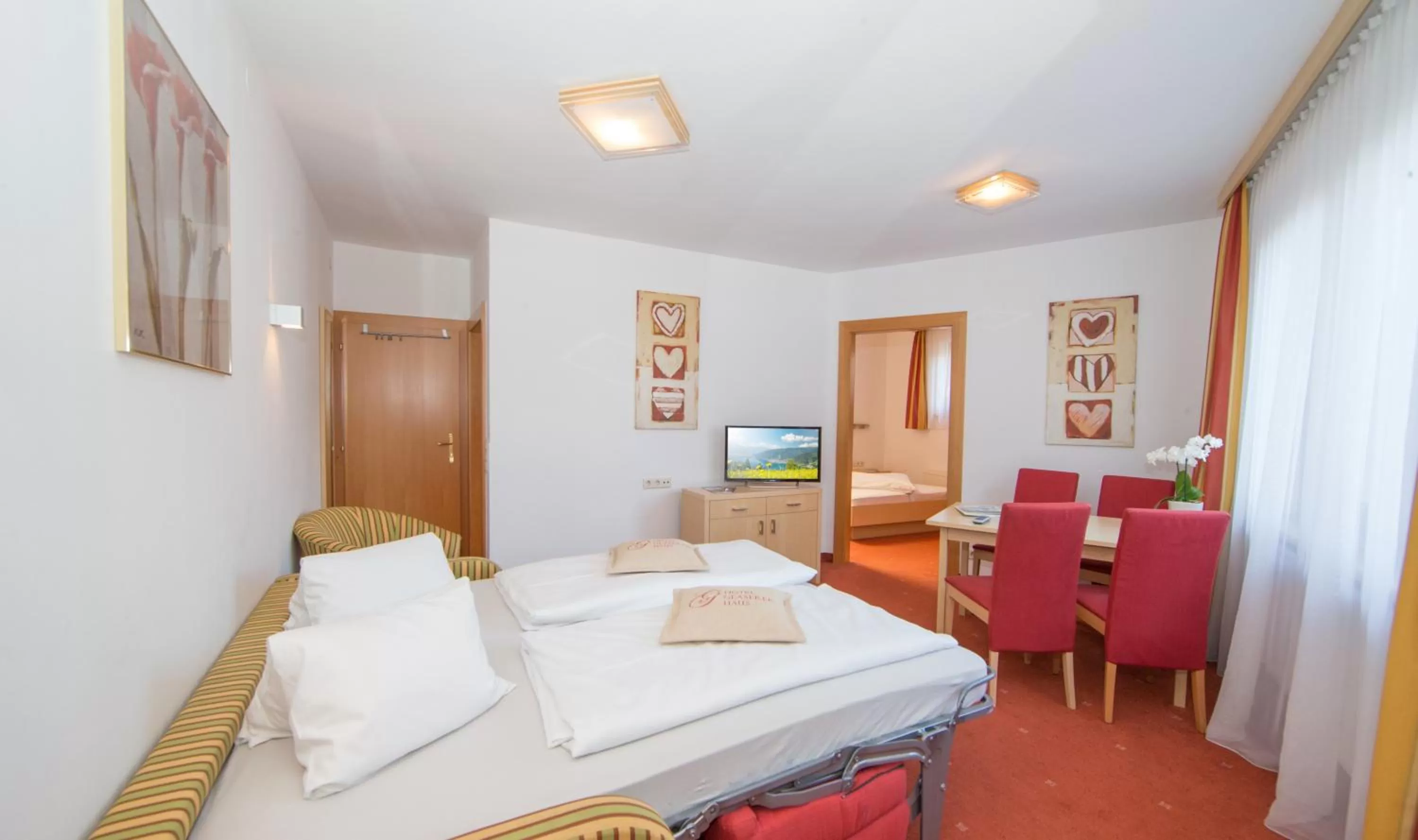 Photo of the whole room, Bed in Hotel Glasererhaus