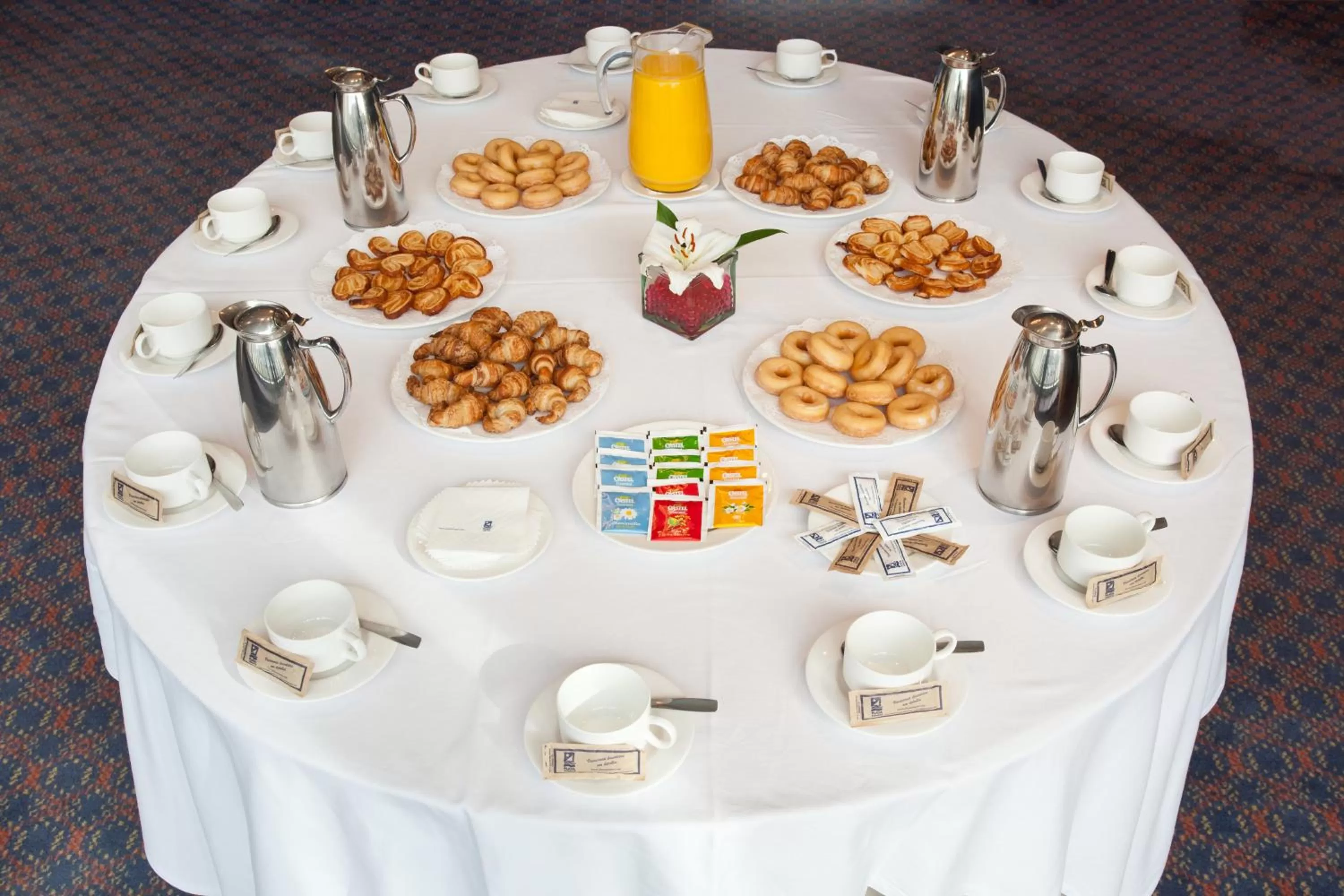 Food and drinks in Senator Parque Central