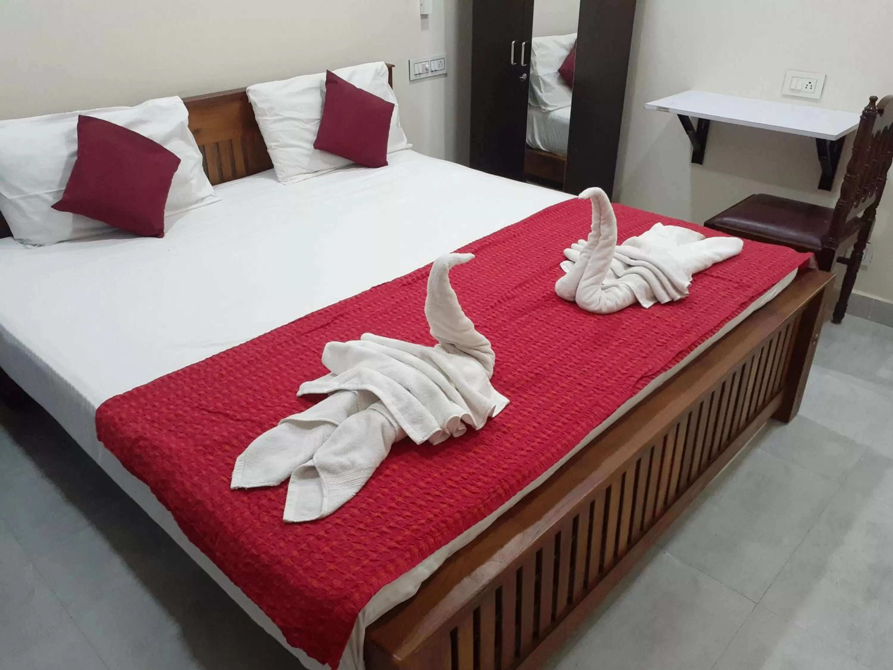 Bed in Nature Villa Kochi