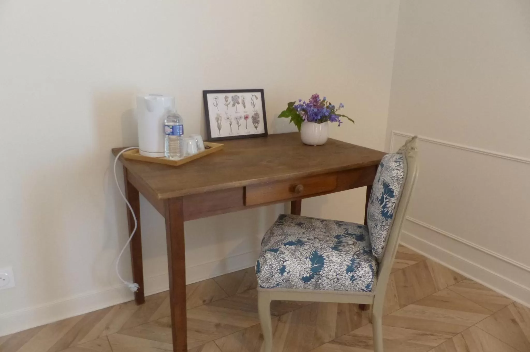 hair dresser in Maison d'hôtes KerCalow, Chambres d'hôtes