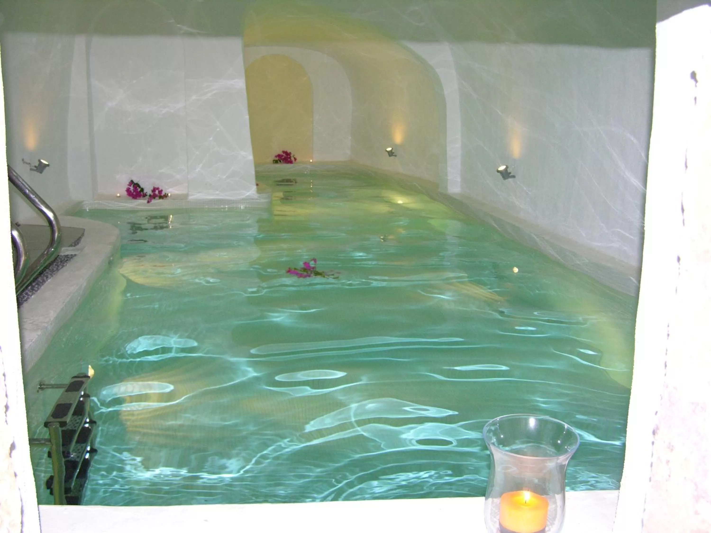 Swimming pool in DELION VIEW HOTEL