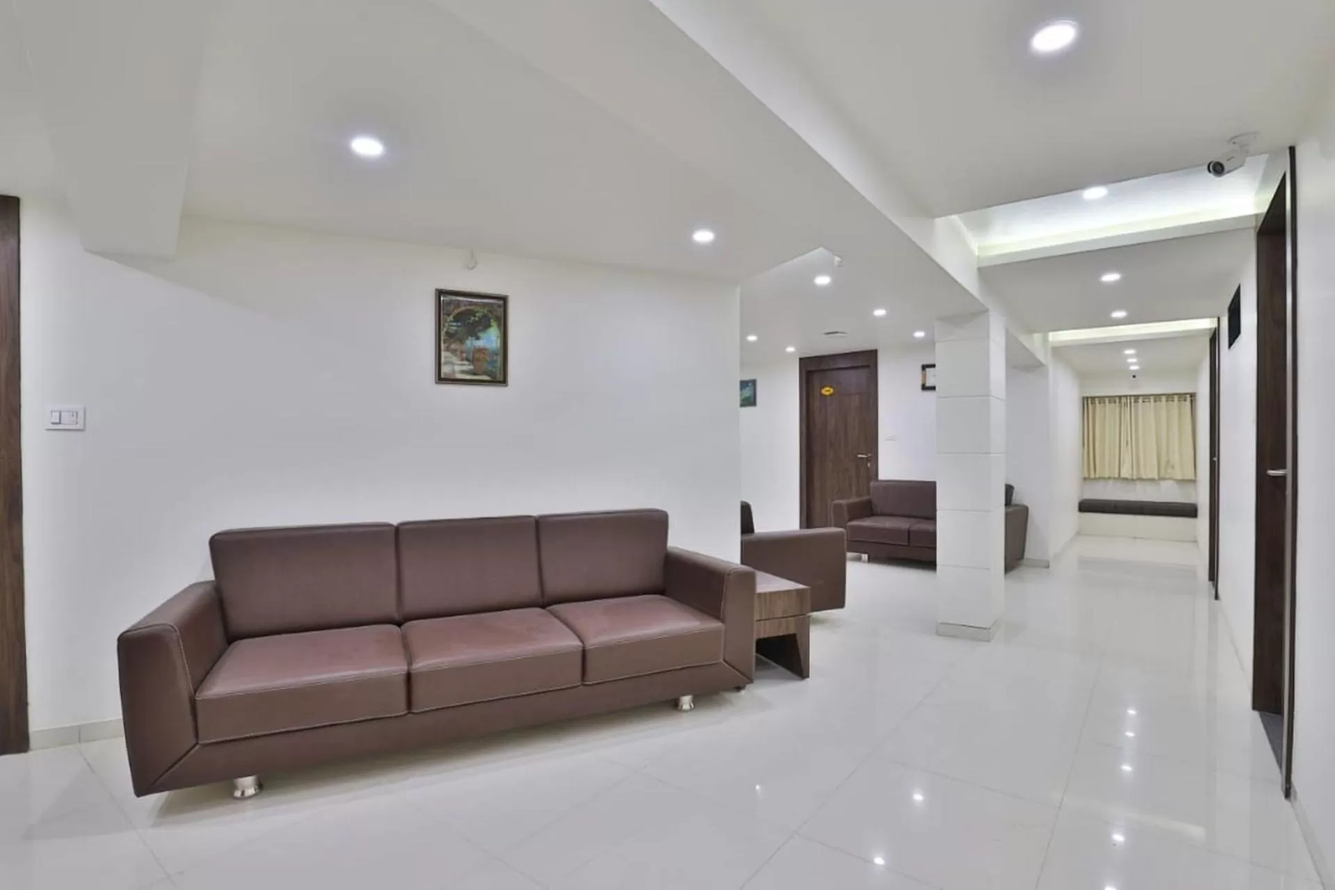 Seating area in Hotel Nice RAILWAY STATION