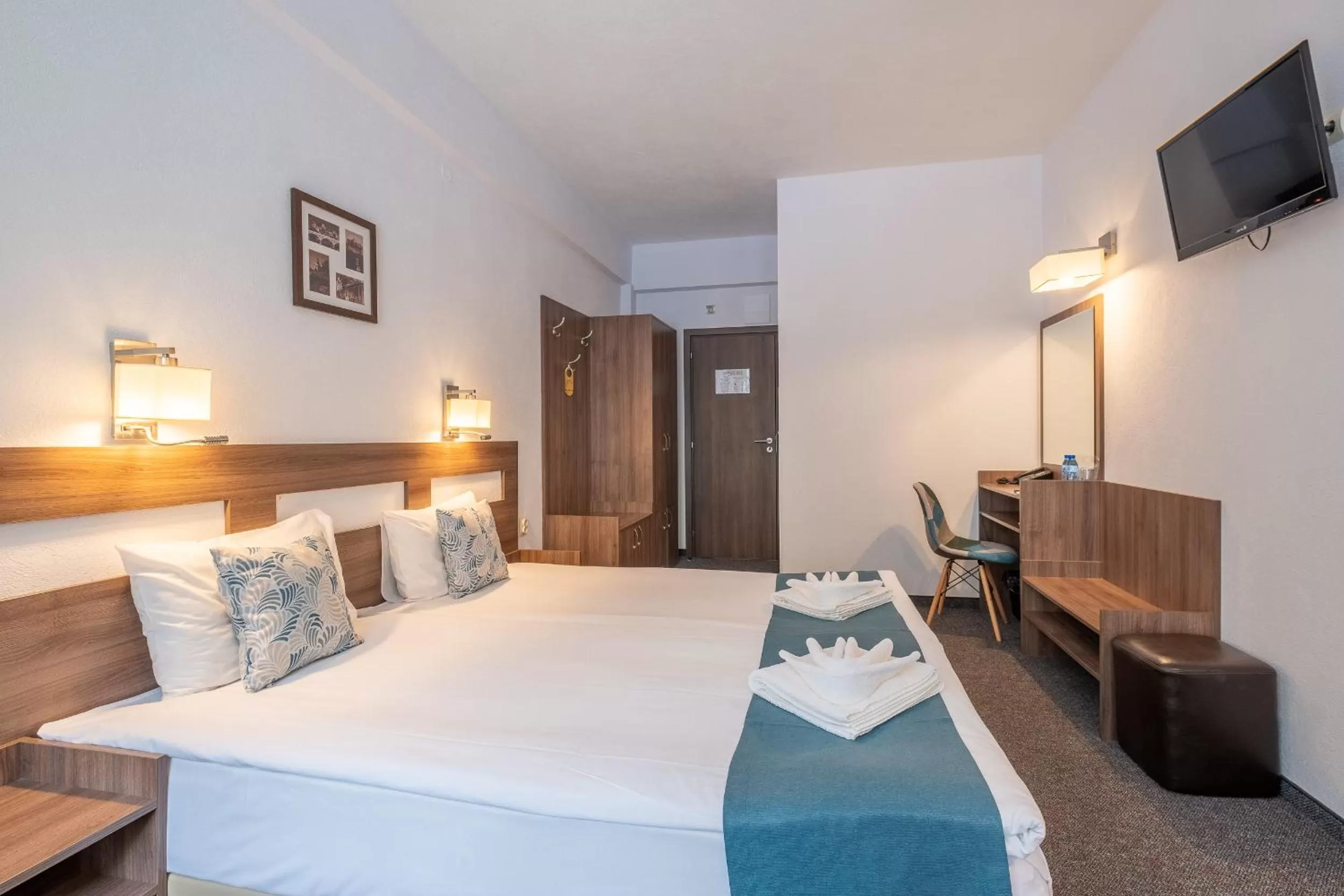 Photo of the whole room, Bed in Park Hotel Asenevtsi