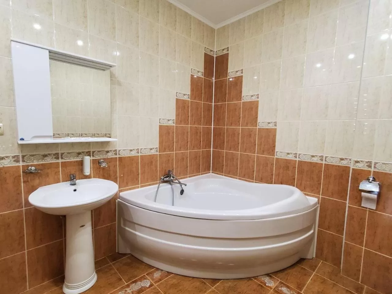 Bathroom in Hetman Hotel