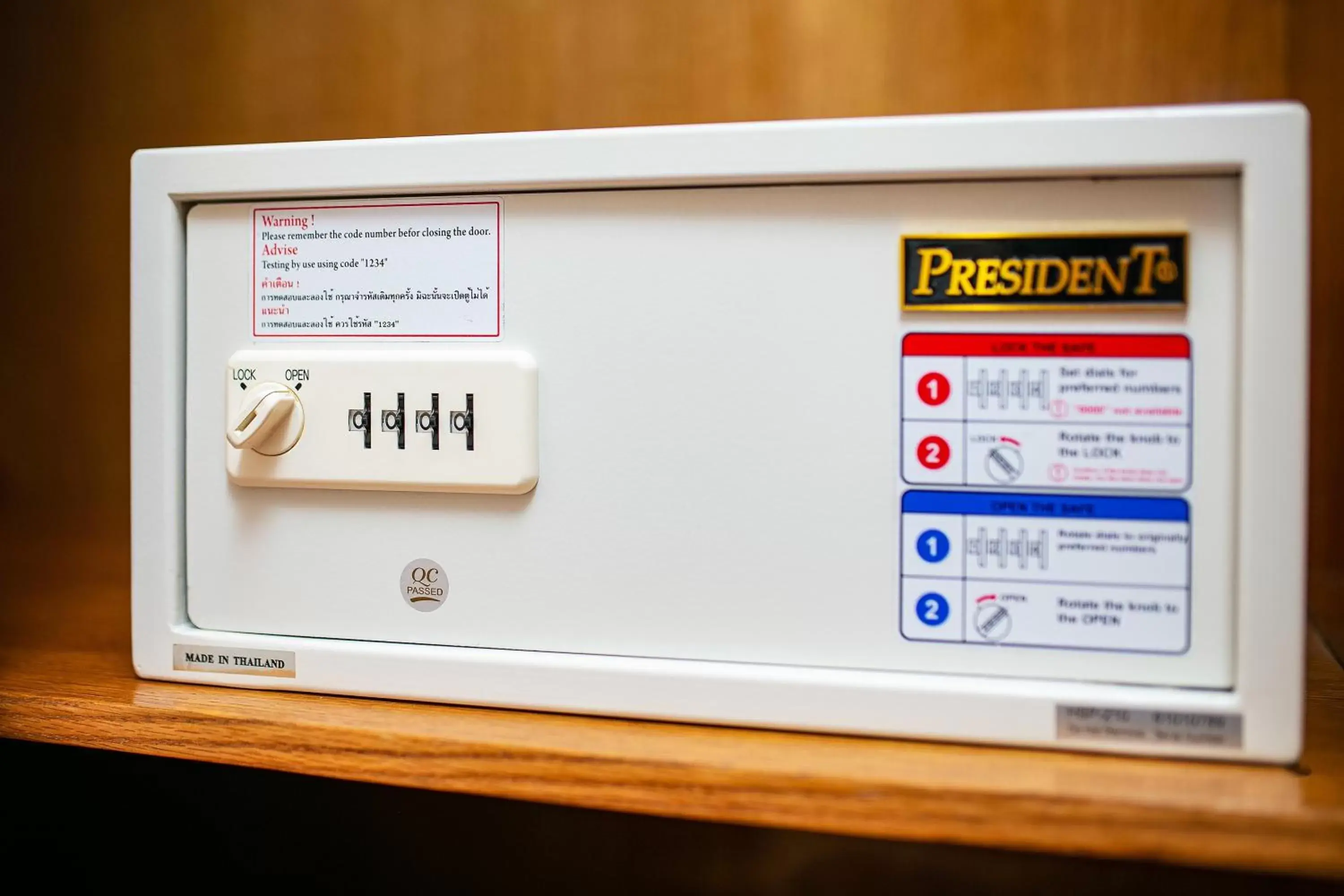 Deluxe Double or Twin Room in San Hanoi Hotel Deluxe Double or Twin Room in San Hanoi Hotel