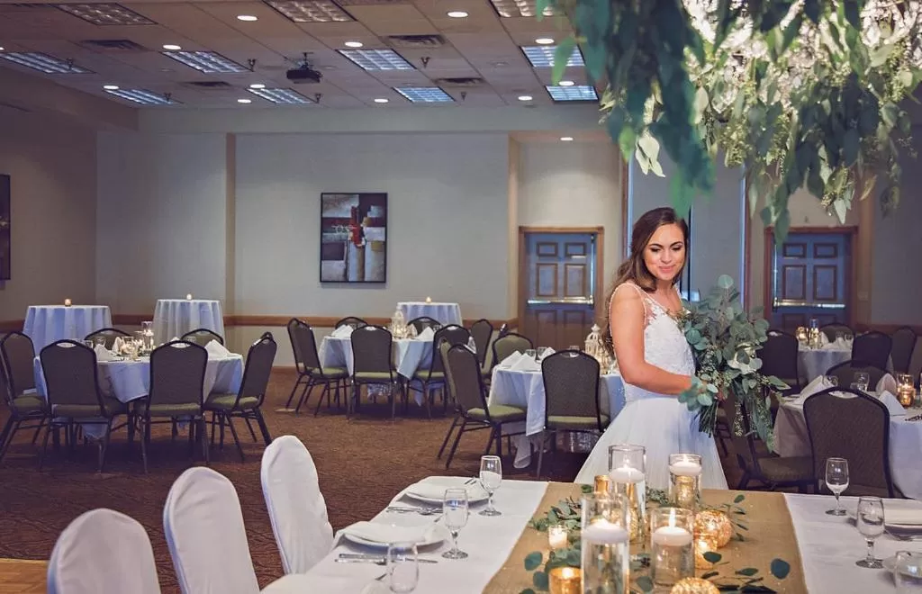 Country Inn & Suites by Radisson, Mankato Hotel and Conference Center, MN