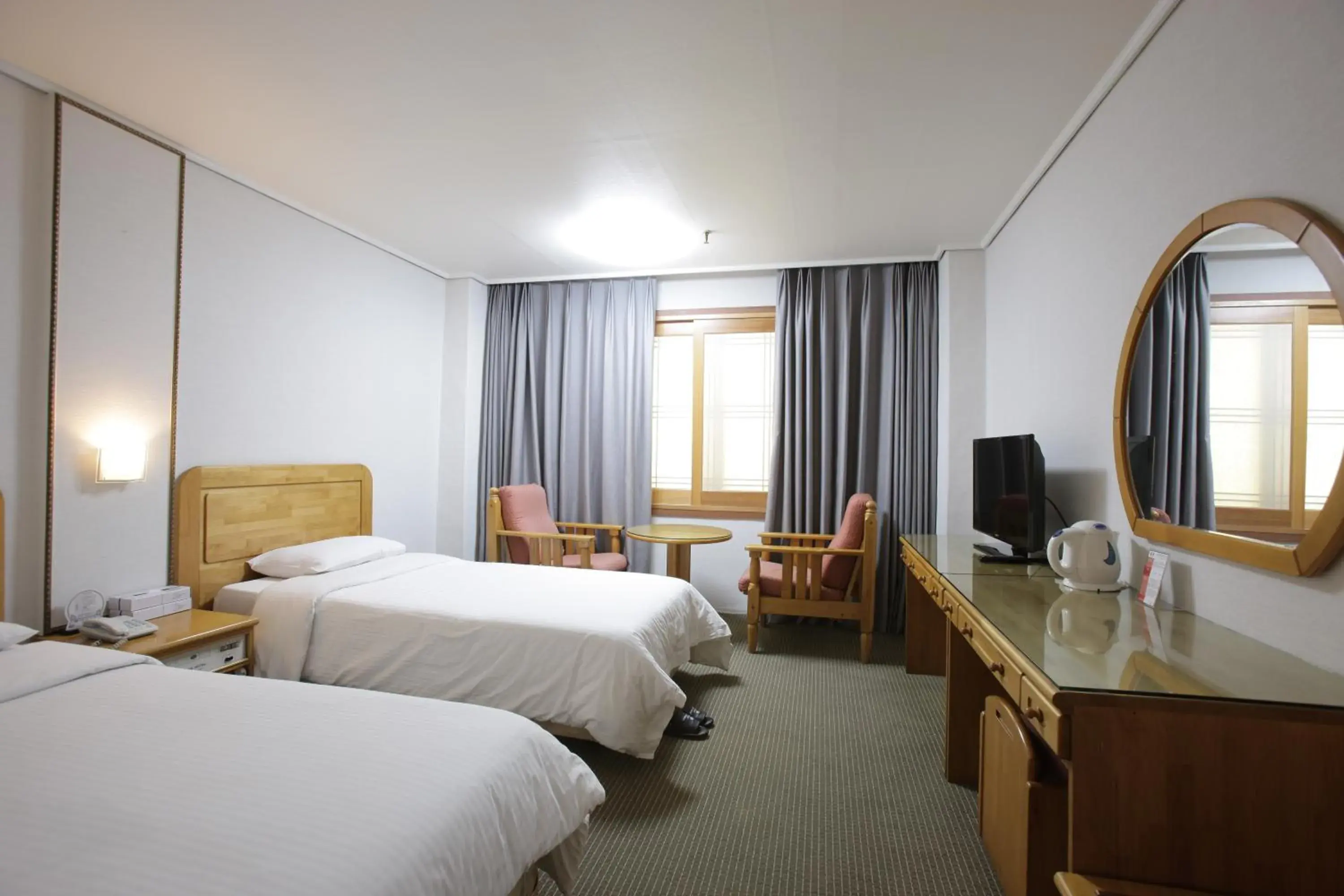 Standard Twin Room in Busan Tourist Hotel Standard Twin Room in Busan Tourist Hotel