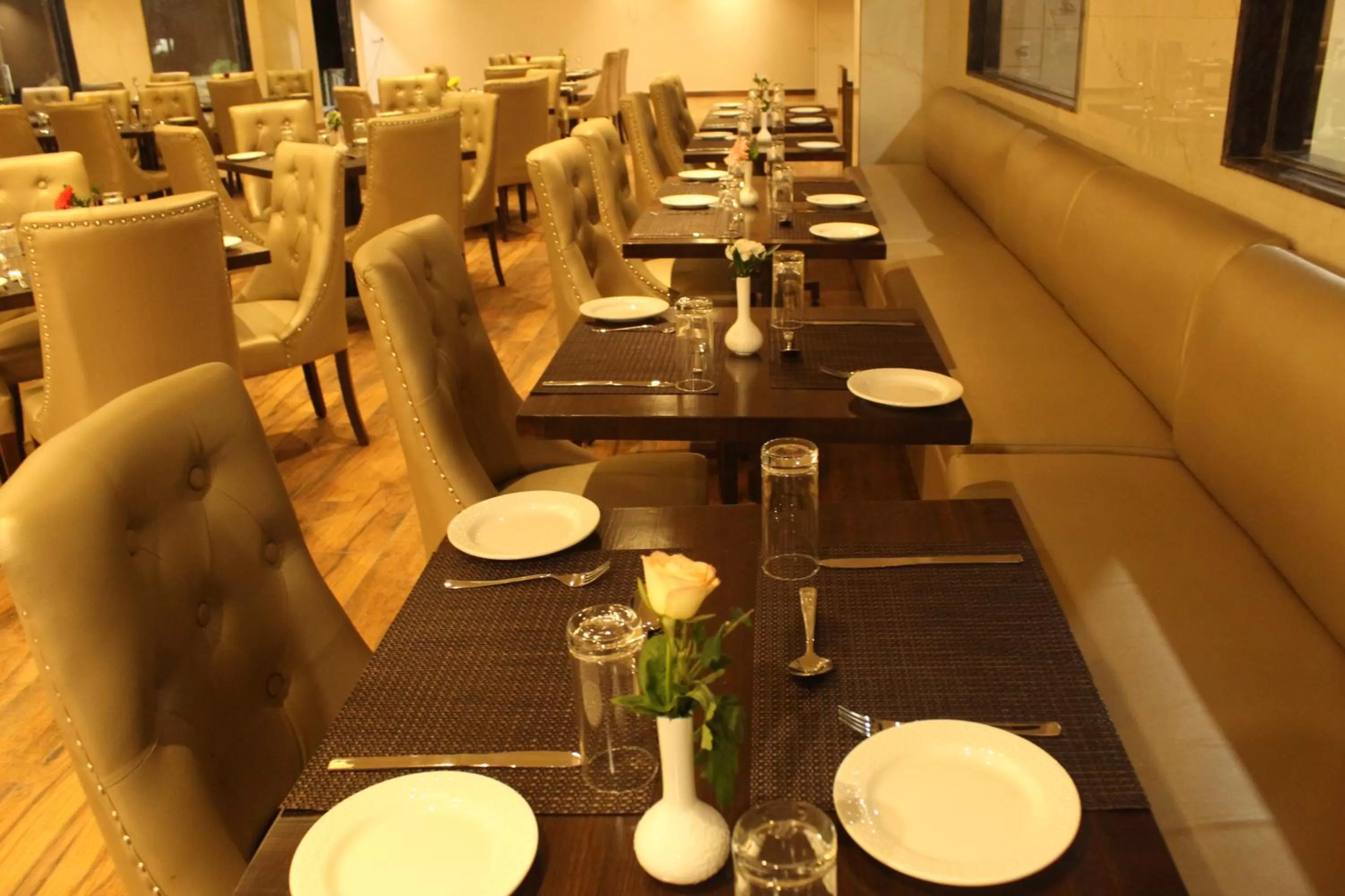 Breakfast in BELLS BEACH RESORT , A Unit of Resort De Balneaire