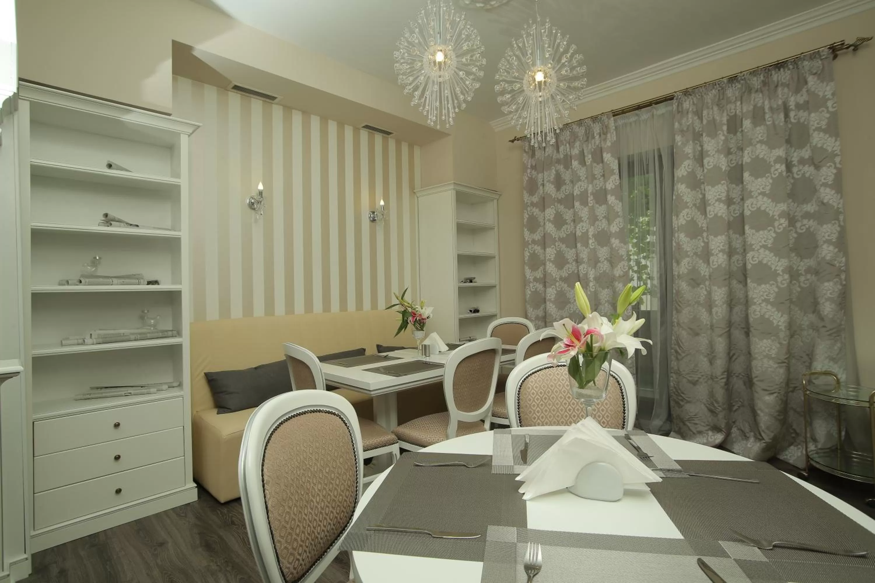 Restaurant/Places to Eat in Vila Cornelia