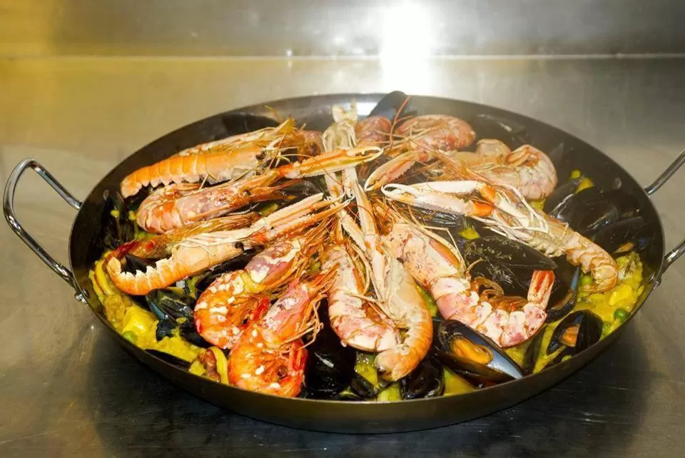 Restaurant/places to eat in Hotel Bacco