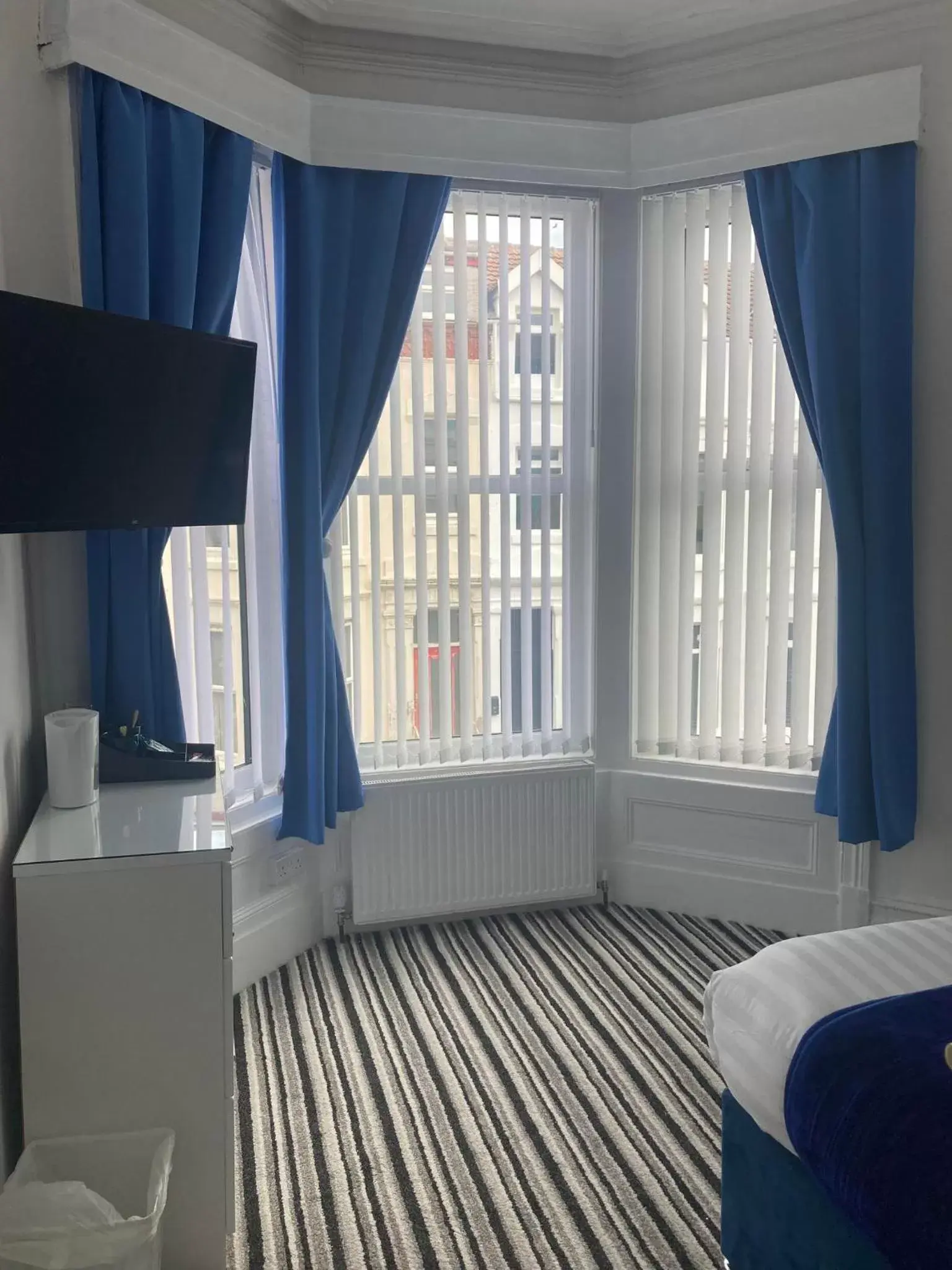 Deluxe King Room in The New Astoria Hotel Deluxe King Room in The New Astoria Hotel