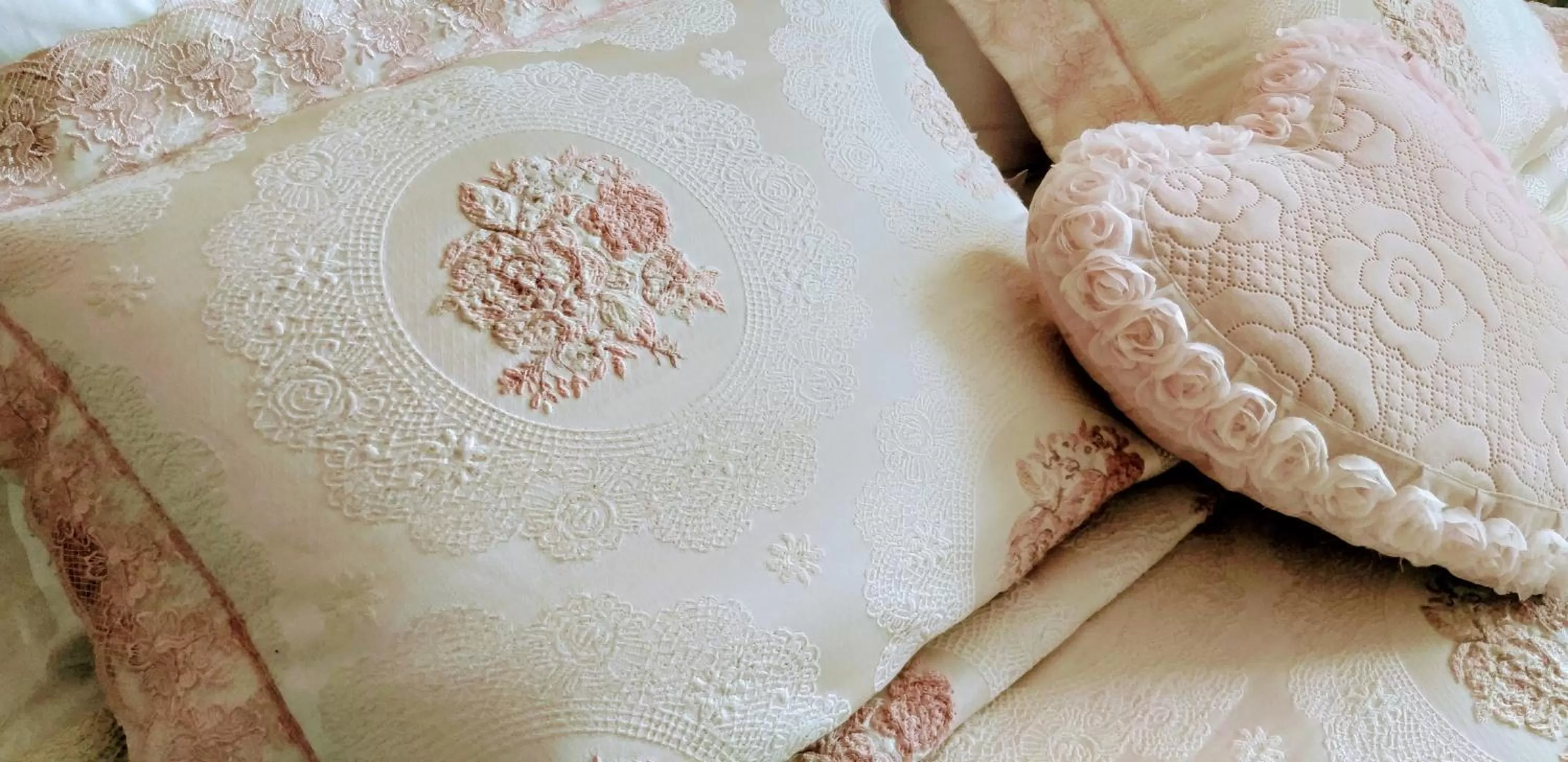 Decorative detail in Shalanda