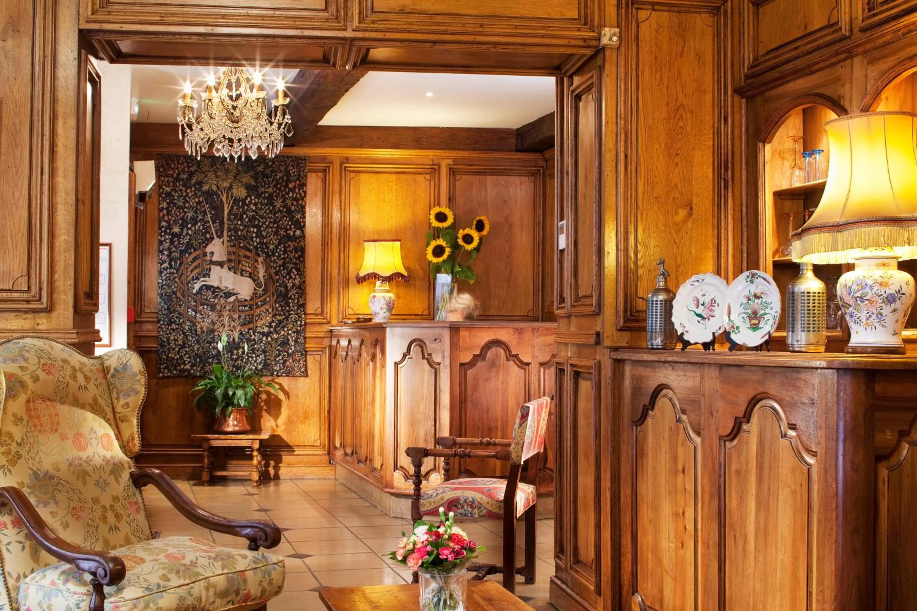 Lobby or reception in Hotel Left Bank Saint Germain