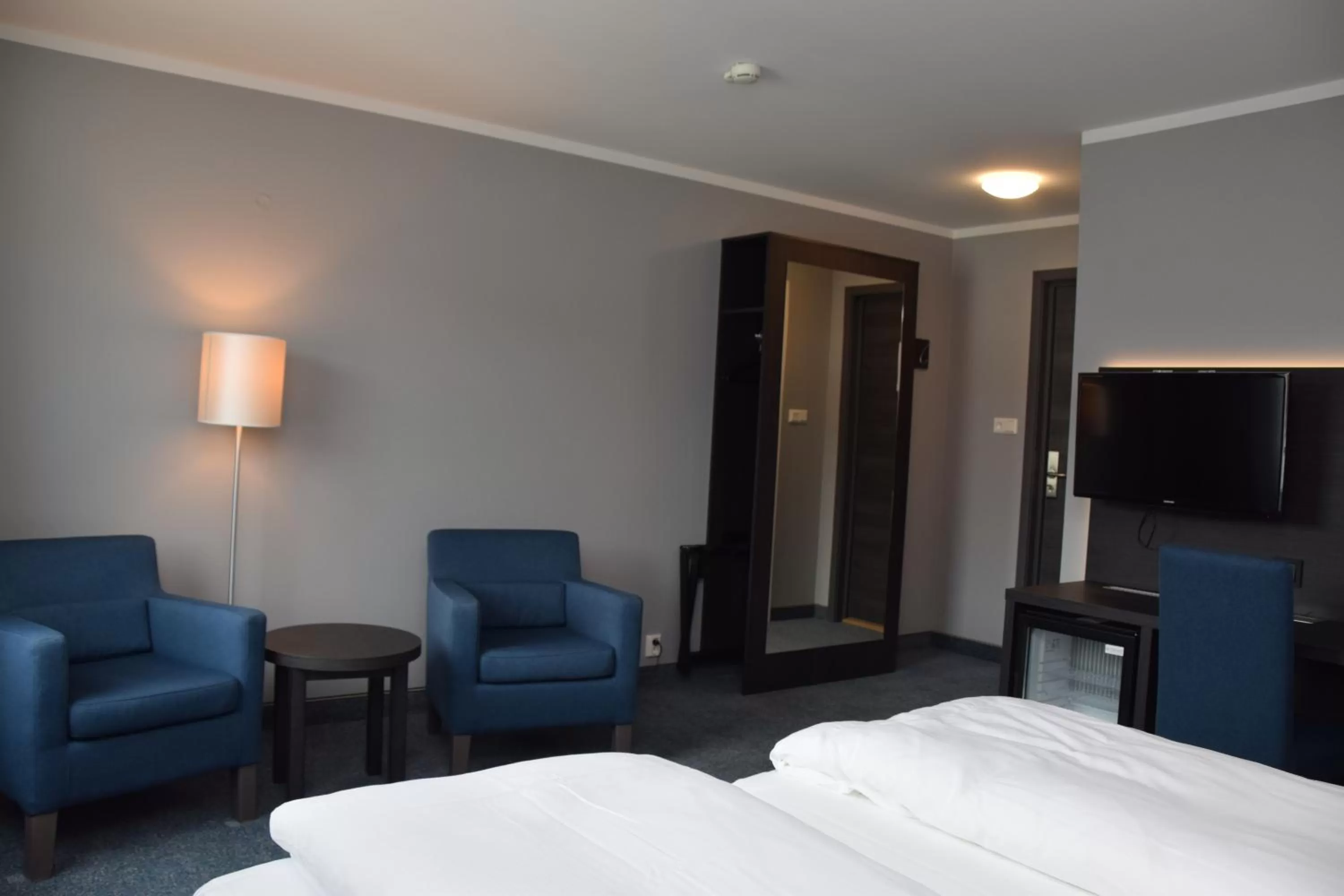 Bedroom, Bed in Thon Partner Hotel Måløy