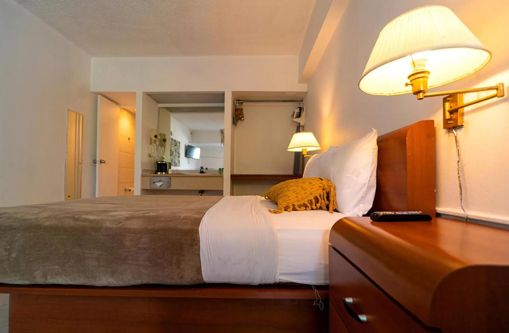 Bedroom, Bed in Solace by the Sea