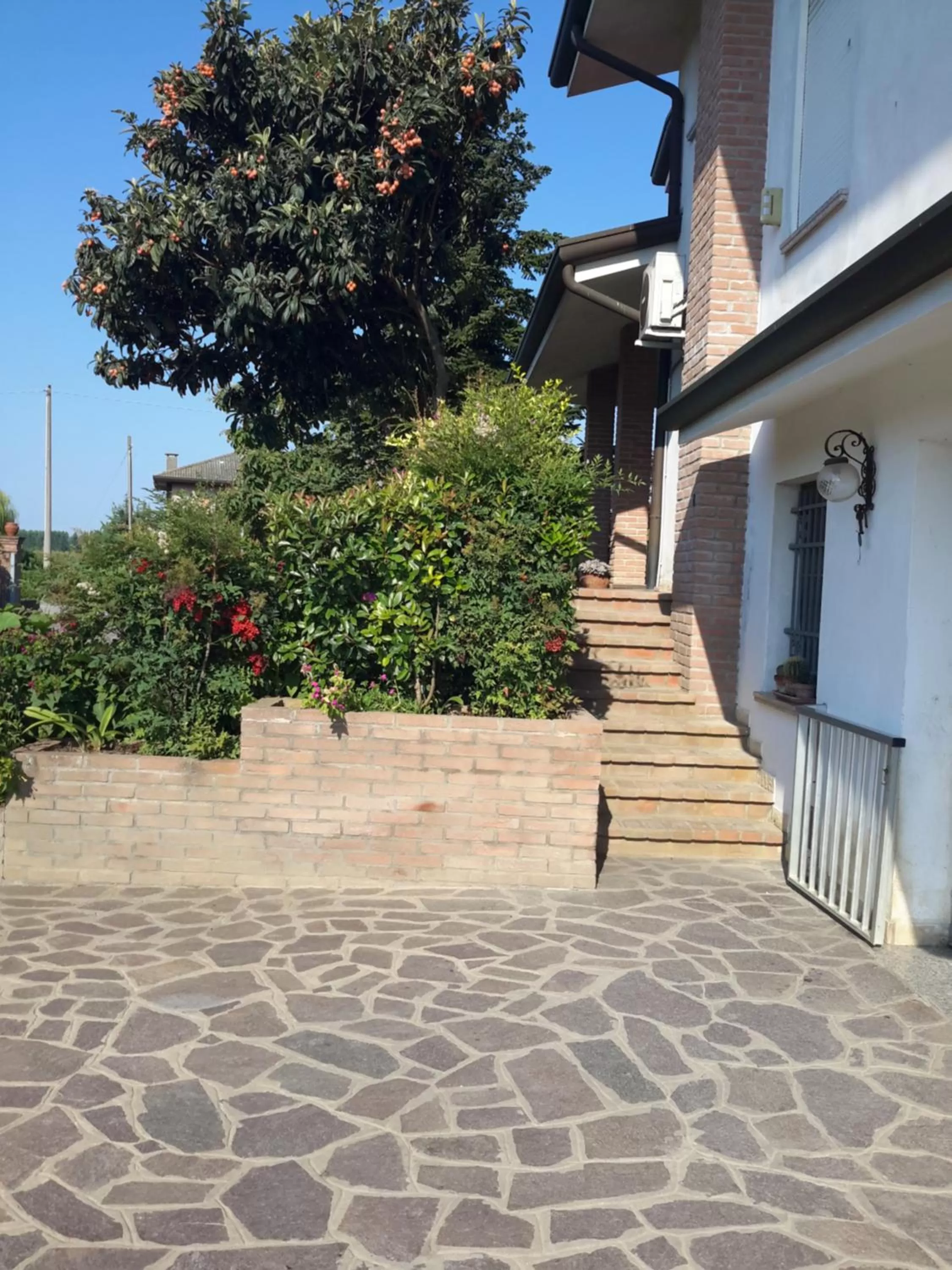 Facade/entrance, Property Building in B&B Amy&Julie