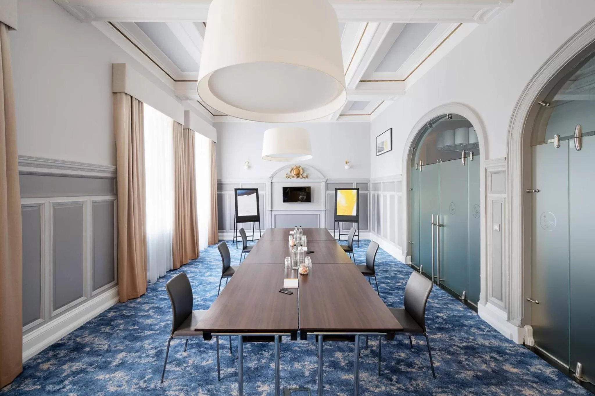 Meeting/conference room in voco Grand Central Glasgow by IHG