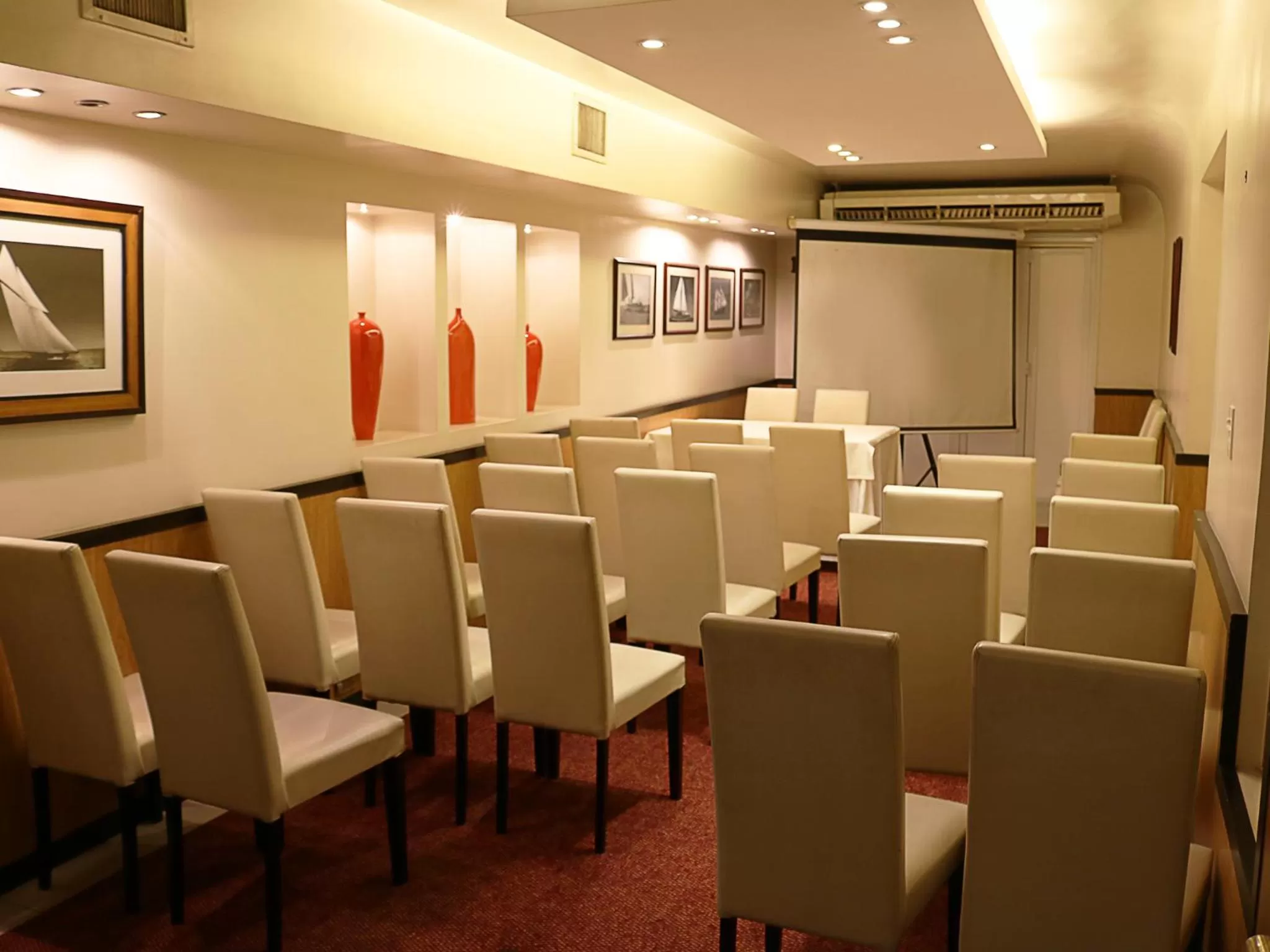 Seating area in Hotel Metropol