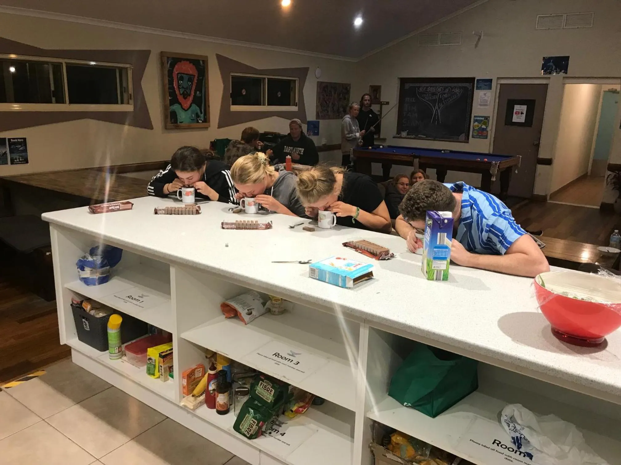 group of guests in Hervey Bay Flashpackers