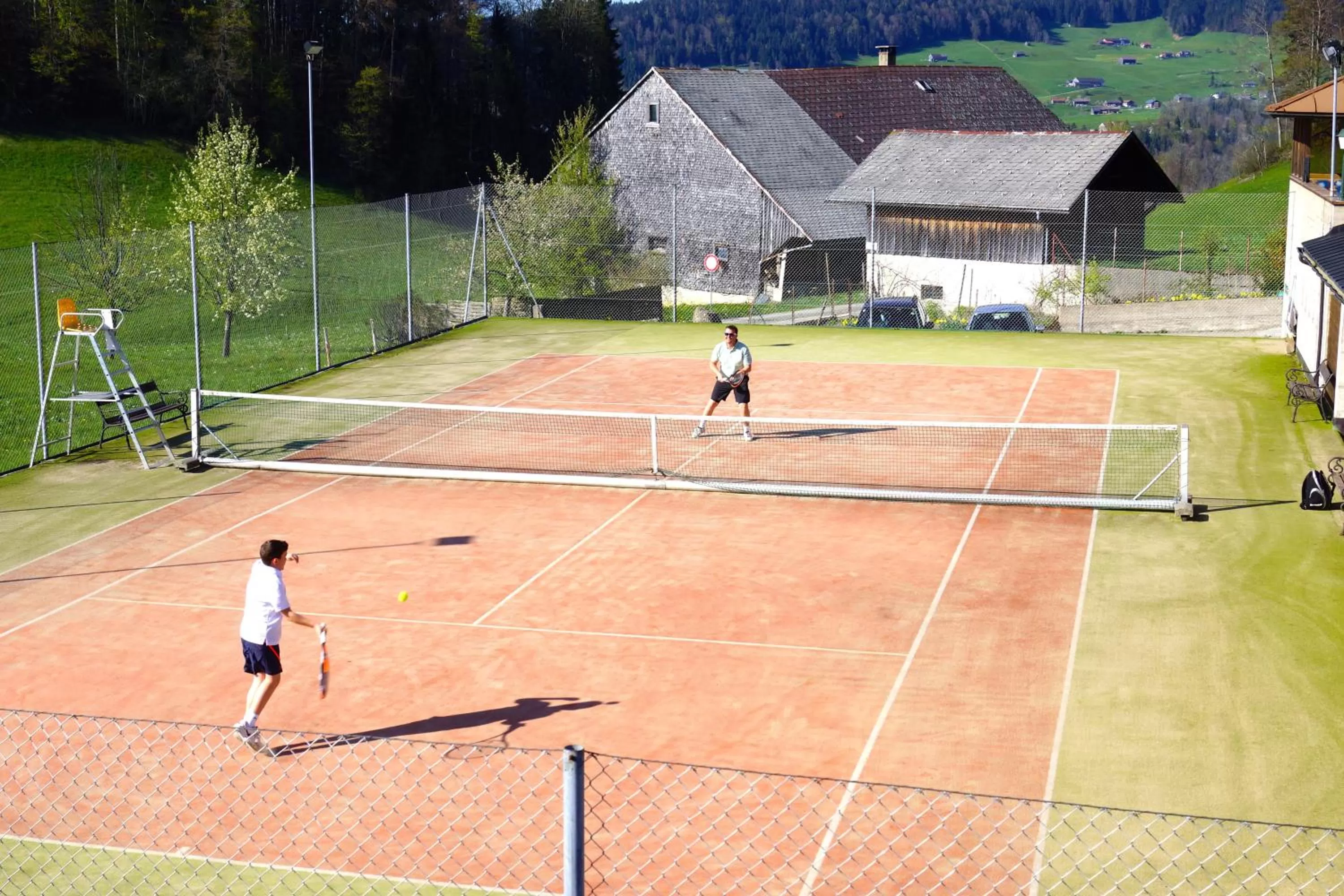 Tennis court, Tennis/Squash in St Hubertus BnB