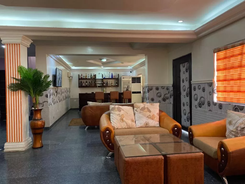 Property building, Lobby/Reception in Galpin Suites