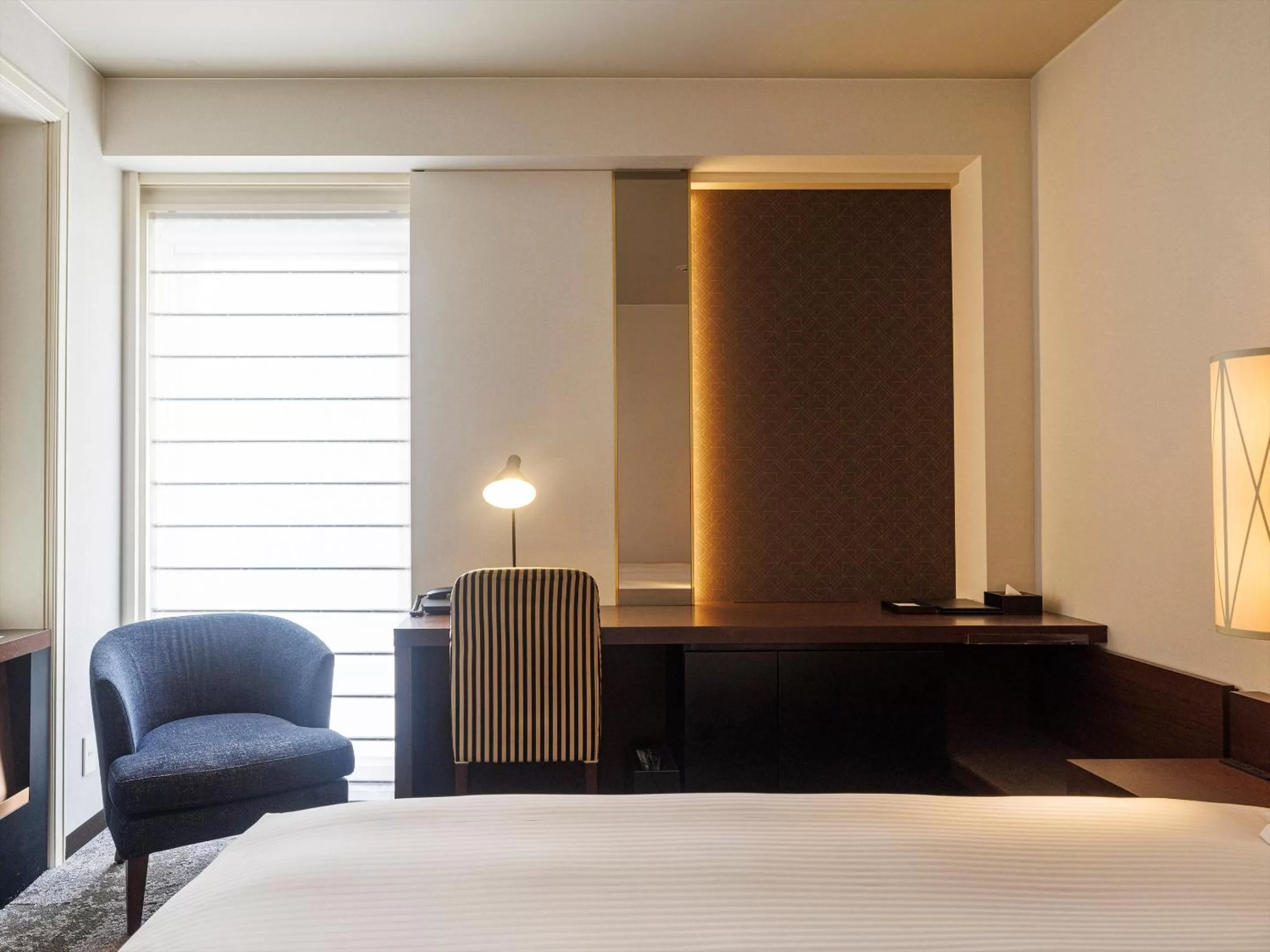 Bed in JR Kyushu Hotel Blossom Fukuoka