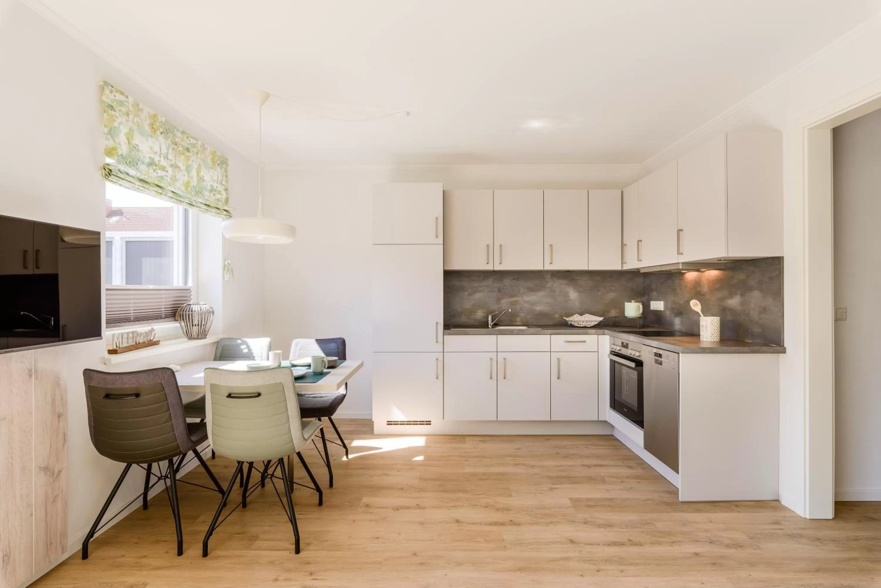 Kitchen or kitchenette in Nordsee-Hotel Hinrichsen