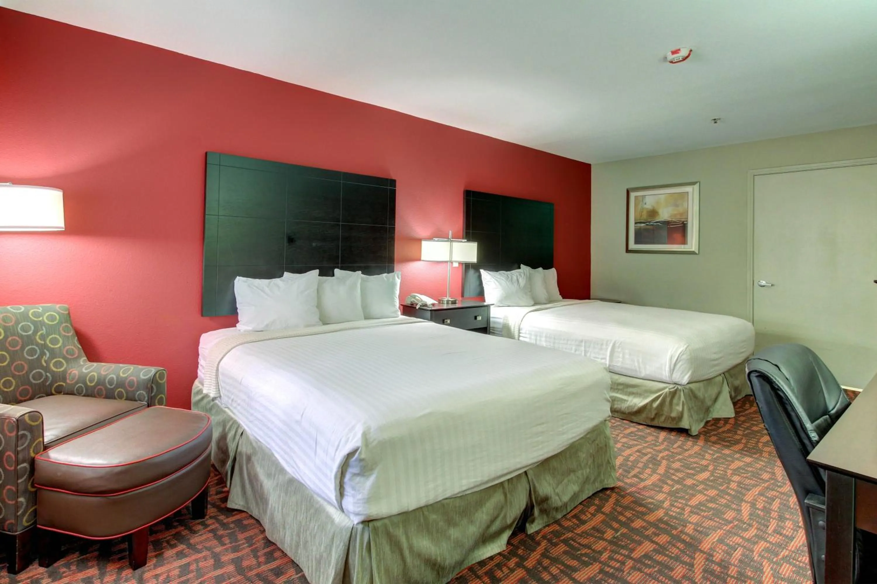 Photo of the whole room, Bed in Motel 6-Arlington, TX