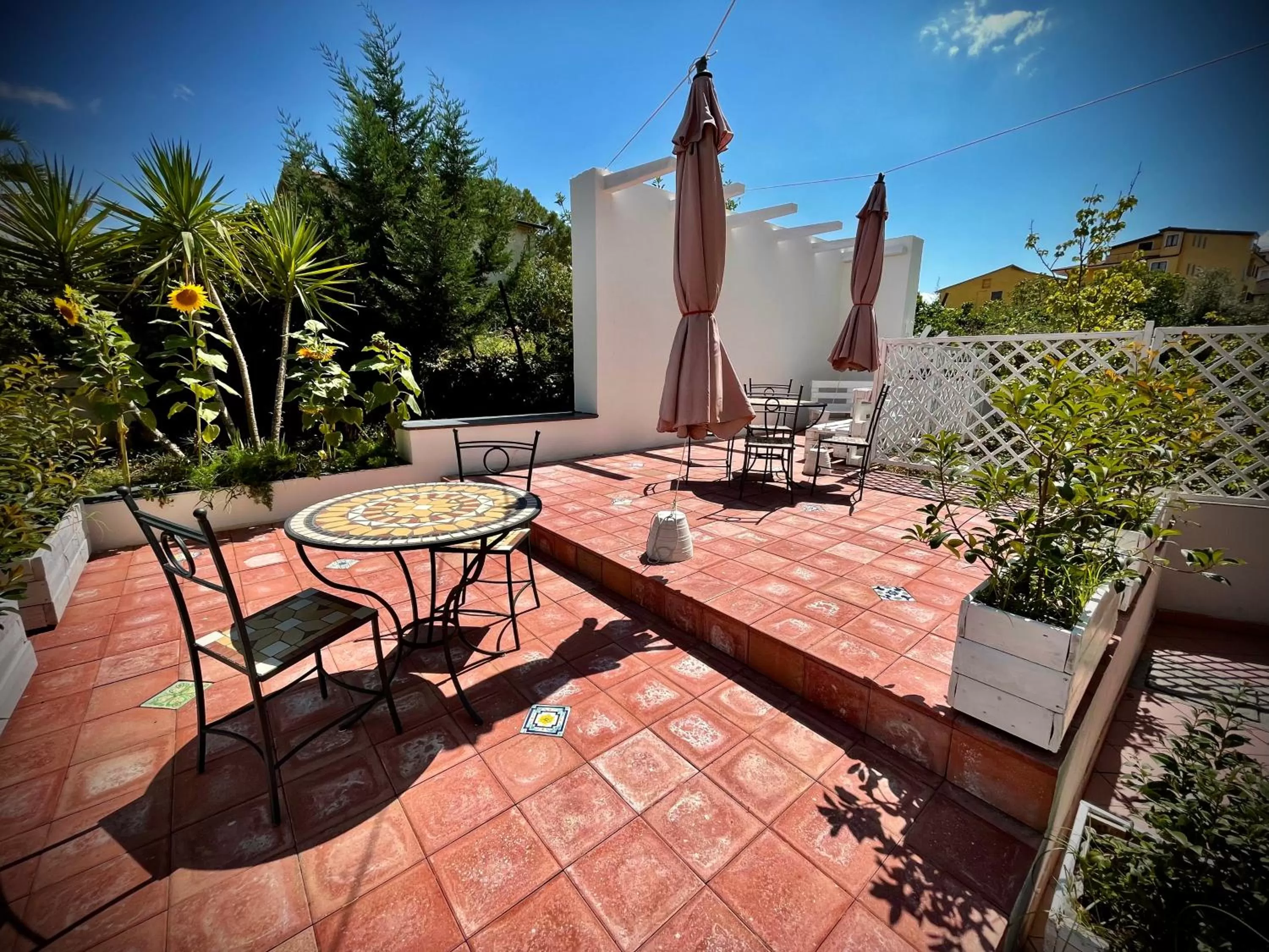 Patio in Hotel Le Ceramiche