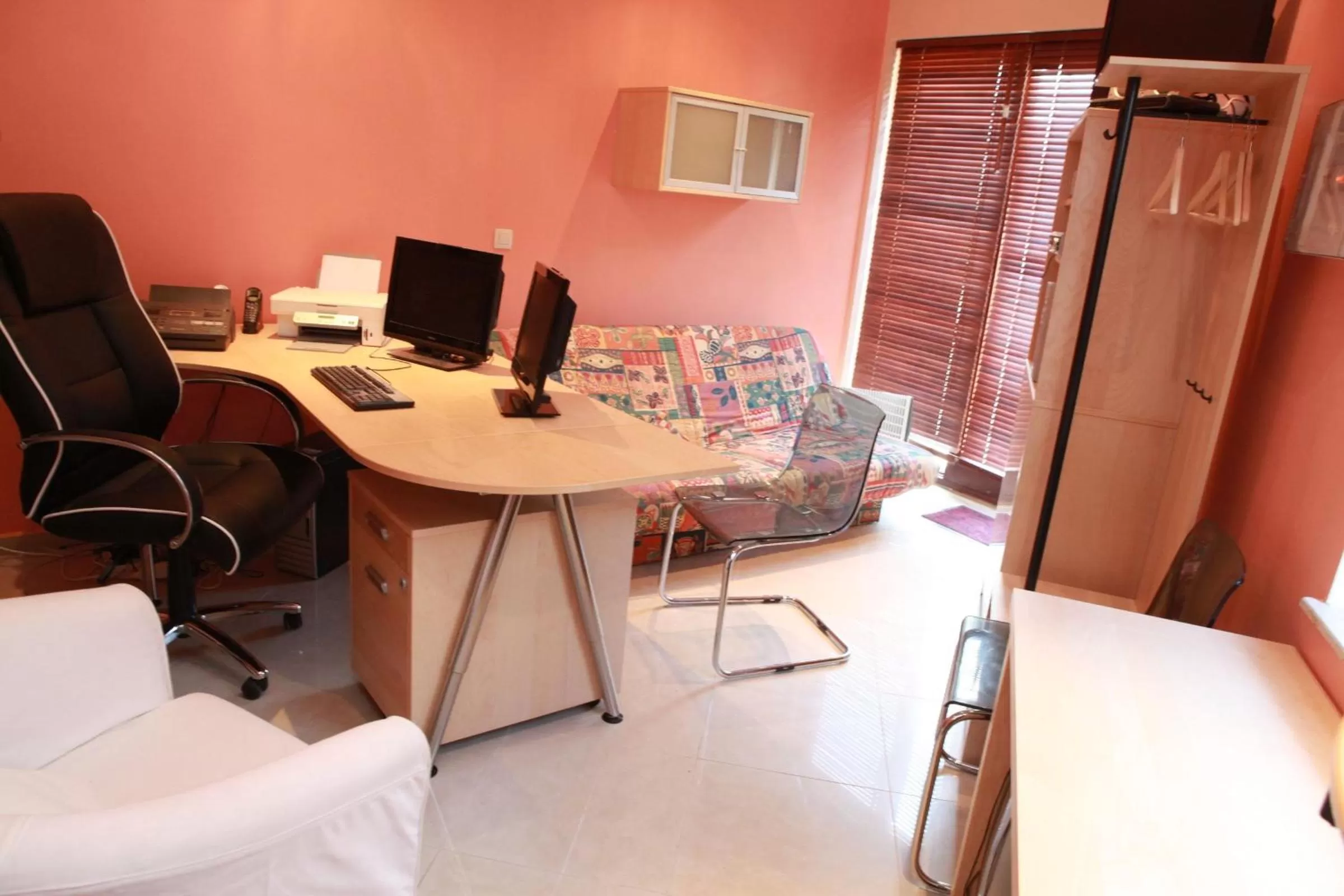 TV and multimedia in Residence la Fraisiere