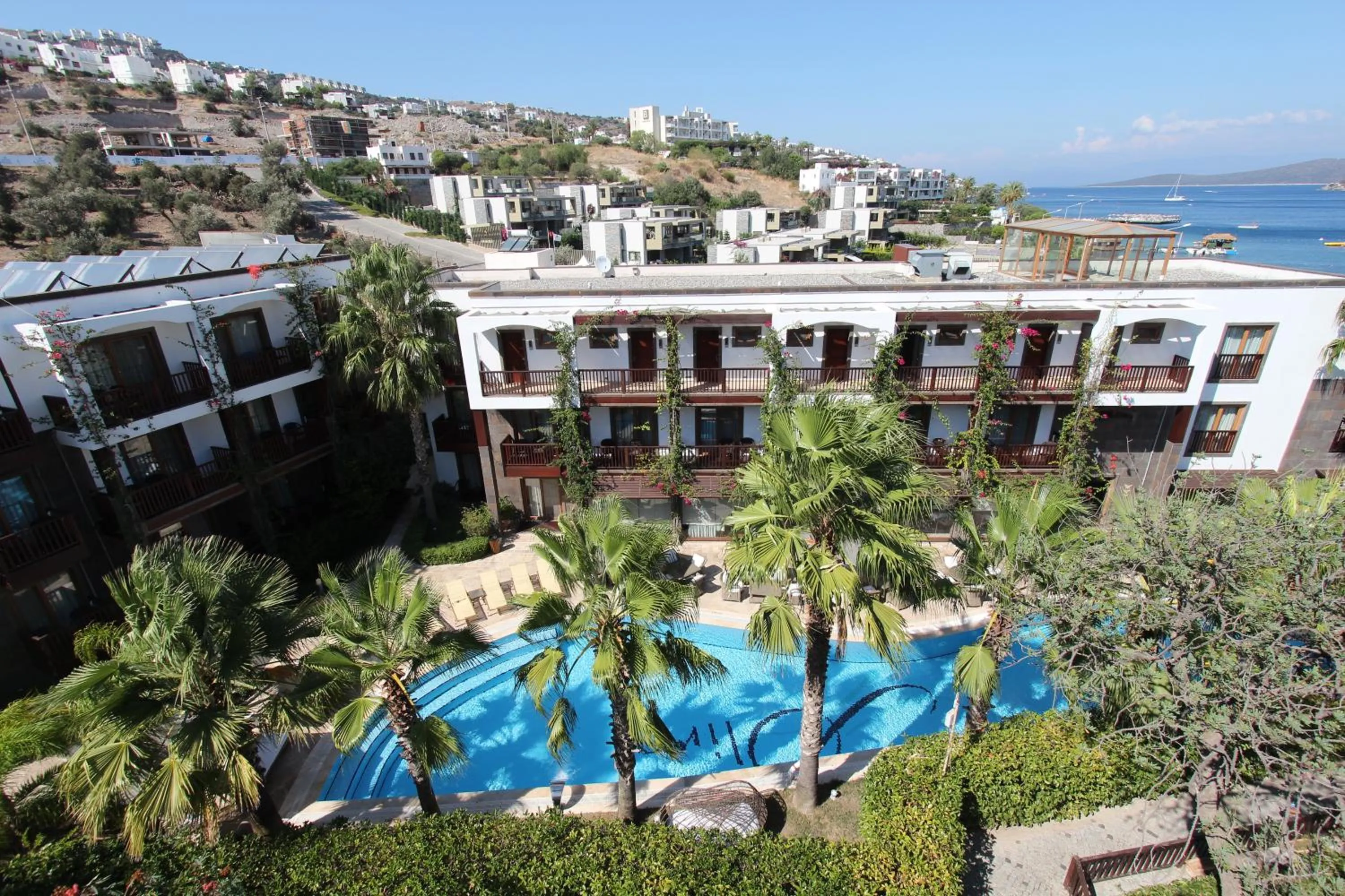 Swimming pool in Olira Boutique Hotel&SPA