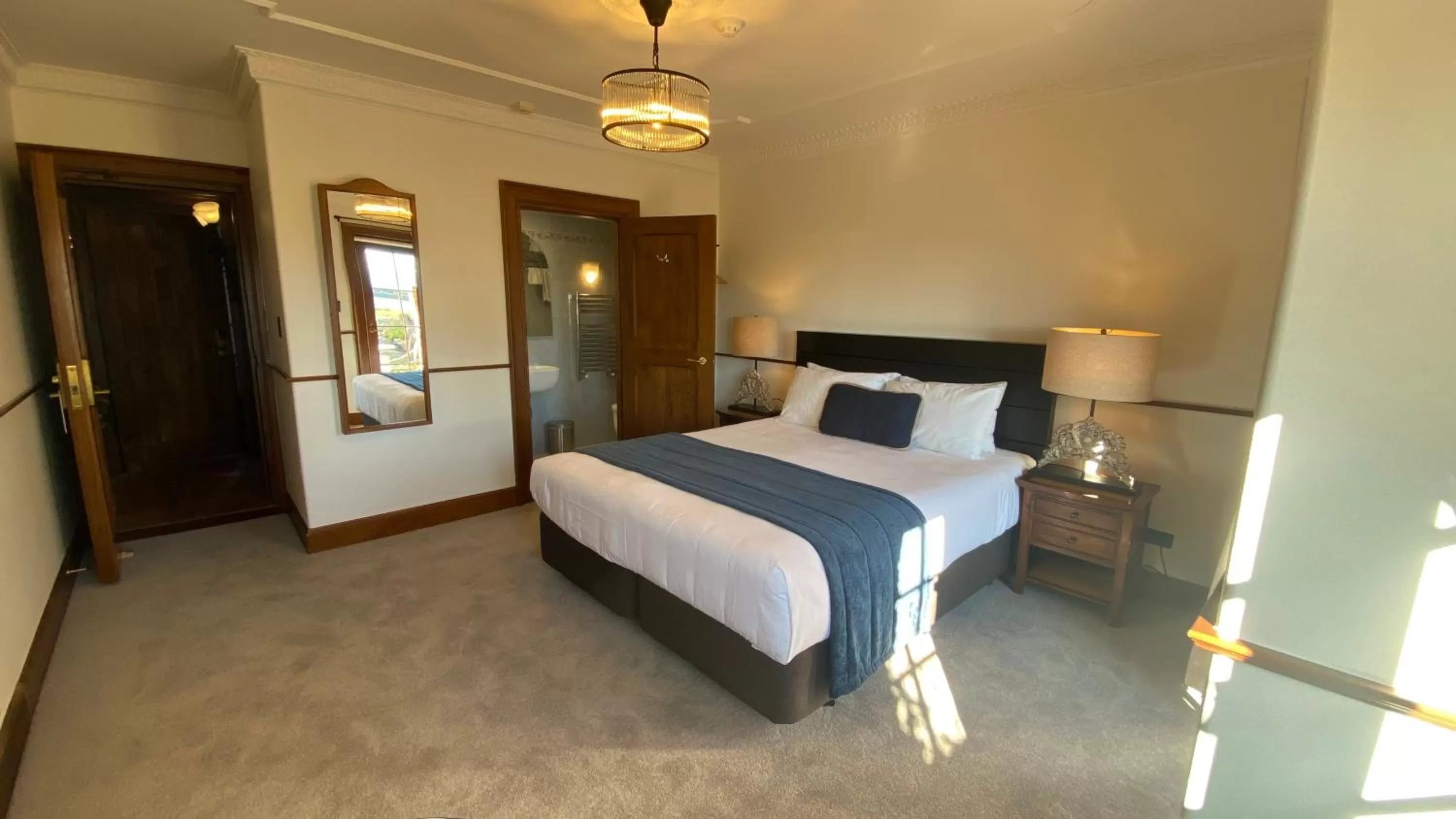 Bed in Grand Arden Monaco Nelson