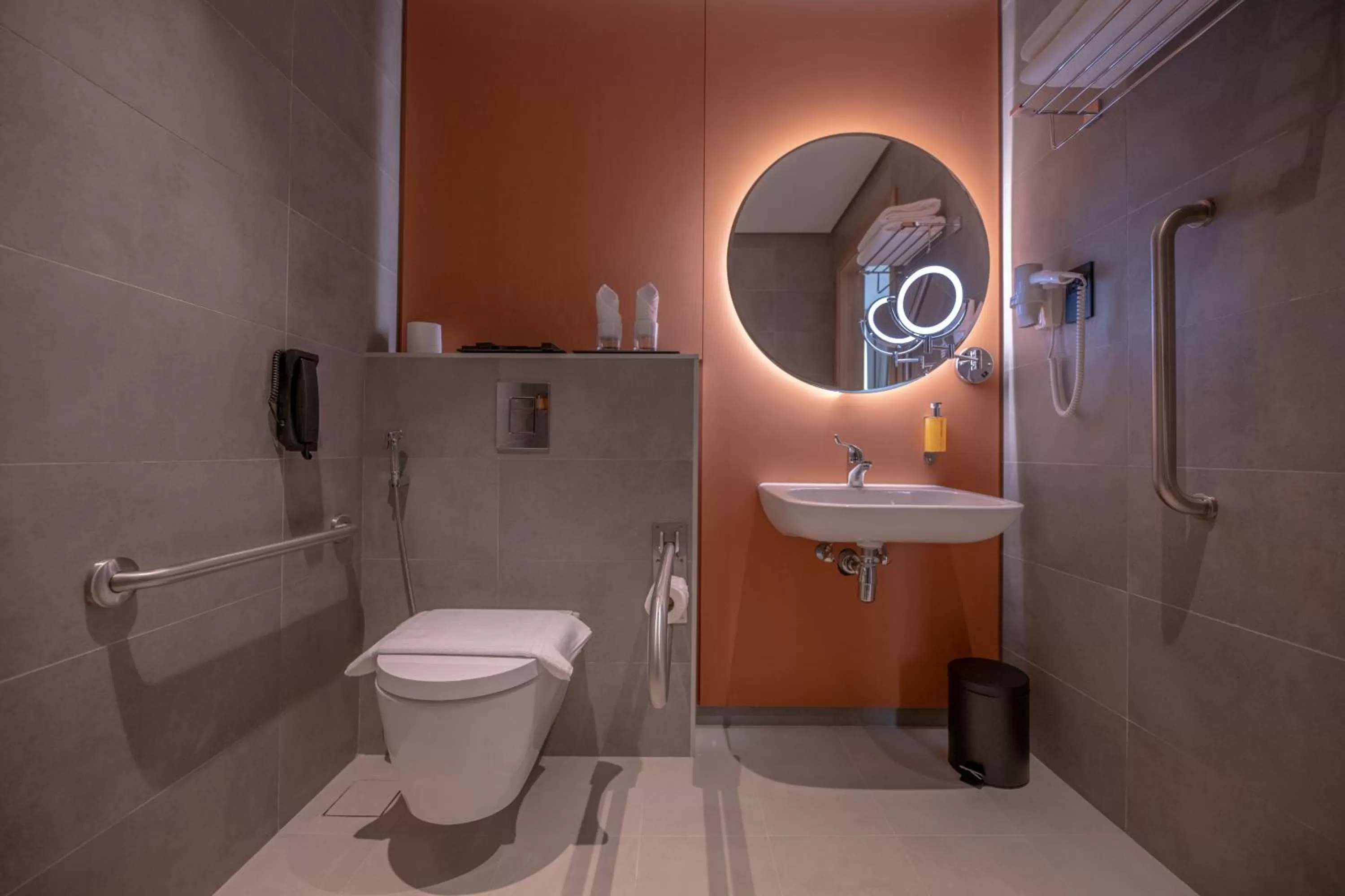 Bathroom in Beach Walk Hotel Jumeirah