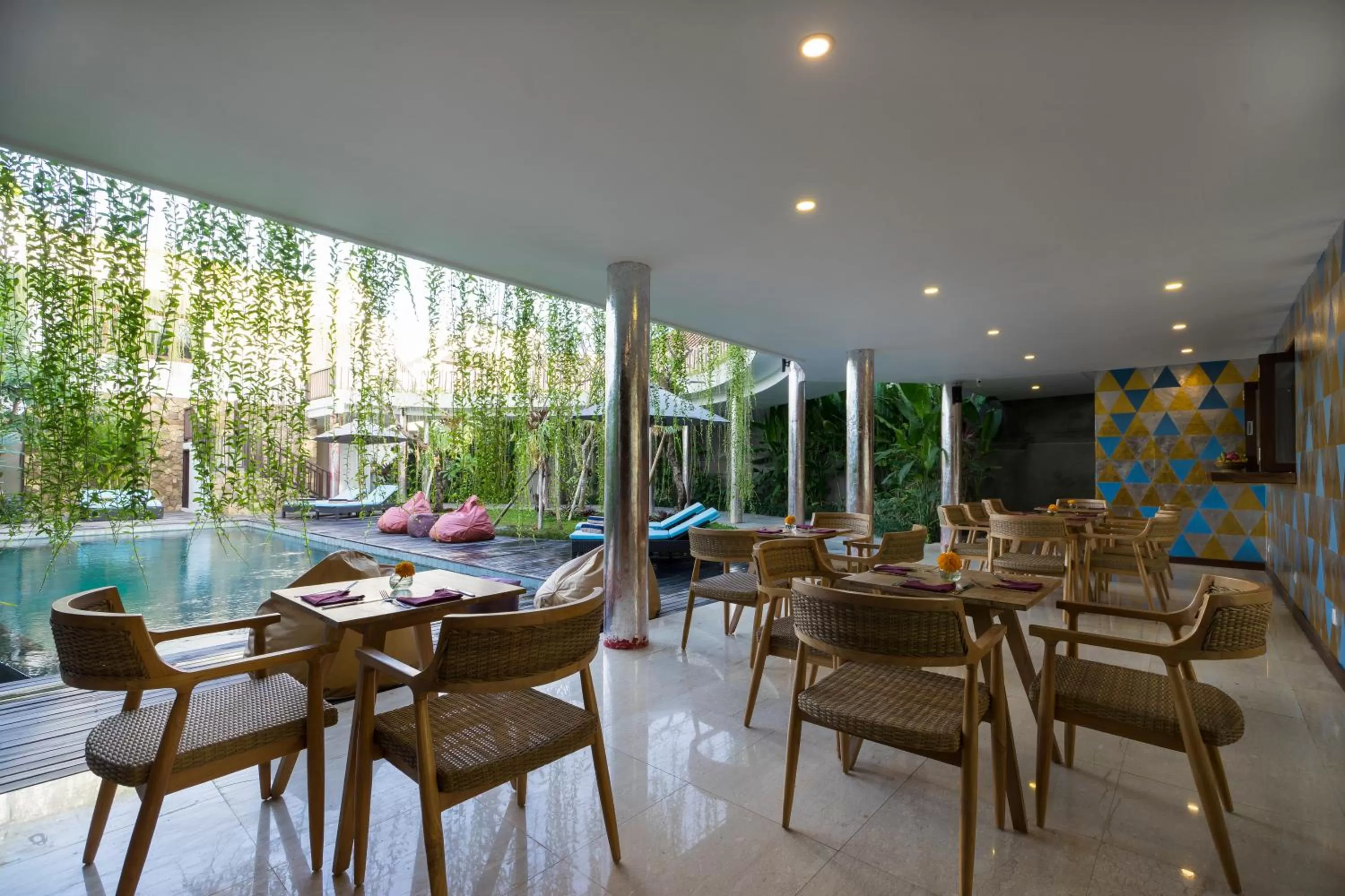 Restaurant/places to eat in Athaya Ubud