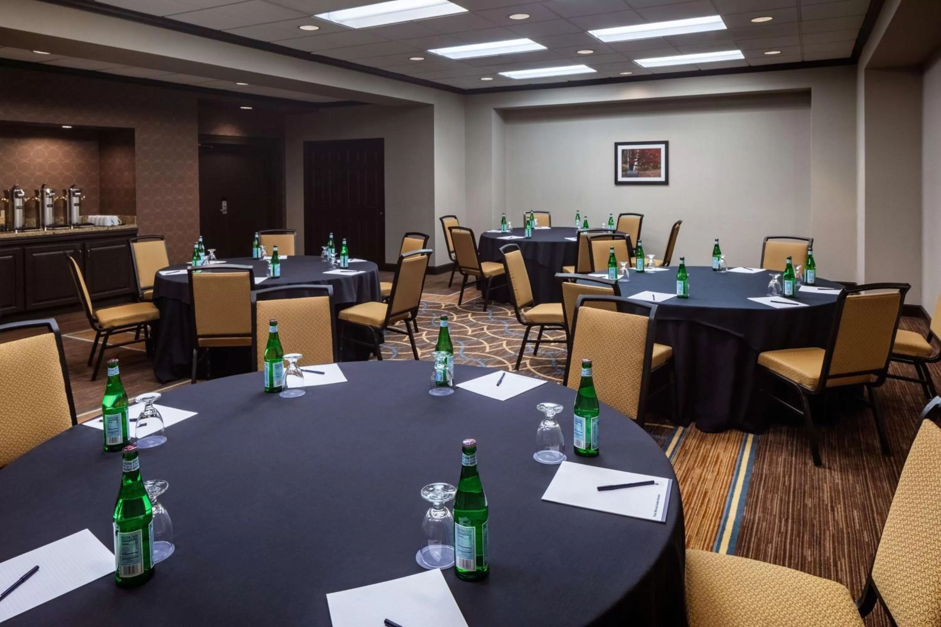 Meeting/conference room in DoubleTree by Hilton Silver Spring Washington DC North