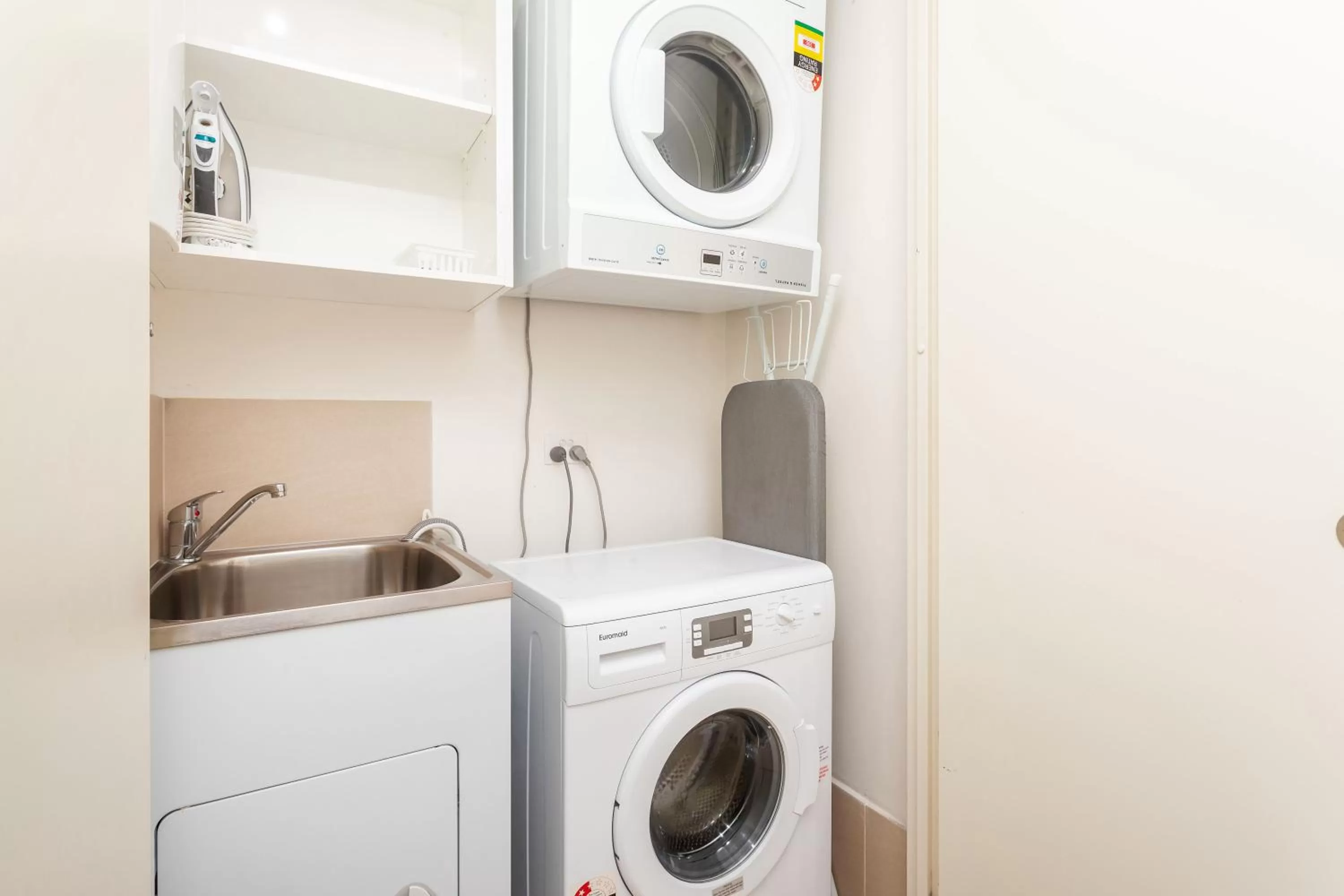 laundry in Nautica Residences Fremantle