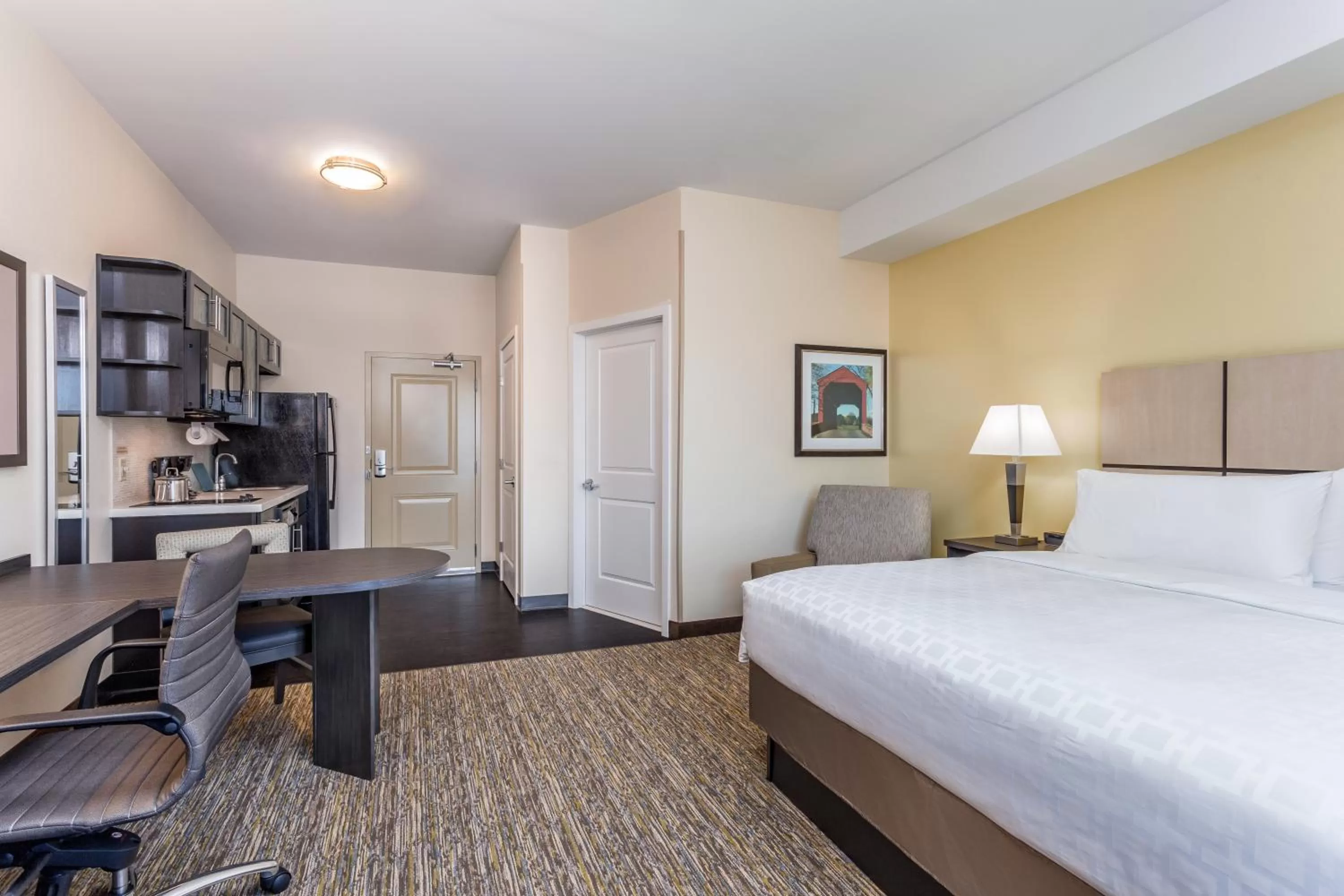 Guests, Bed in Candlewood Suites Bethlehem South by IHG