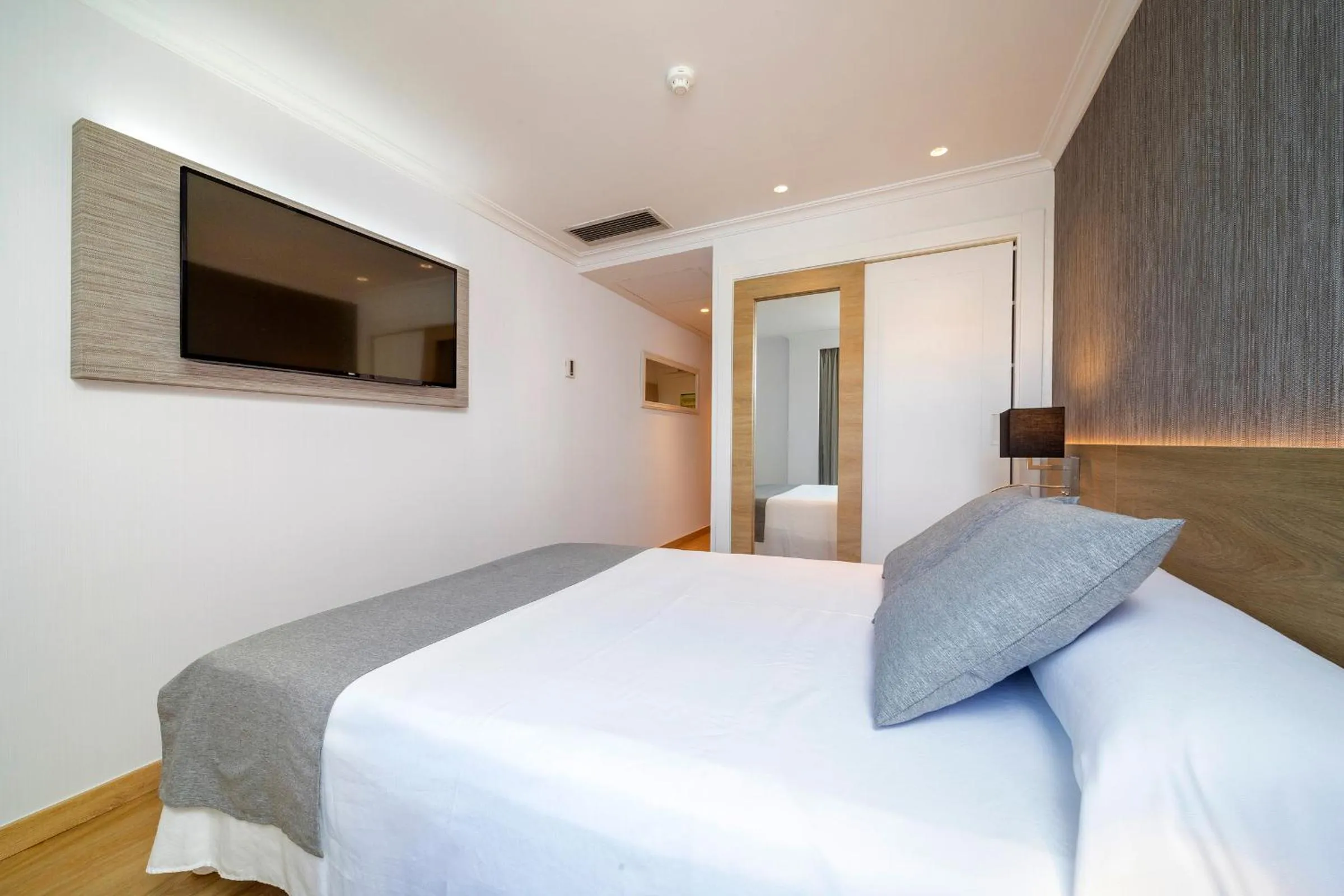 Bed in Hotel Simbad Ibiza