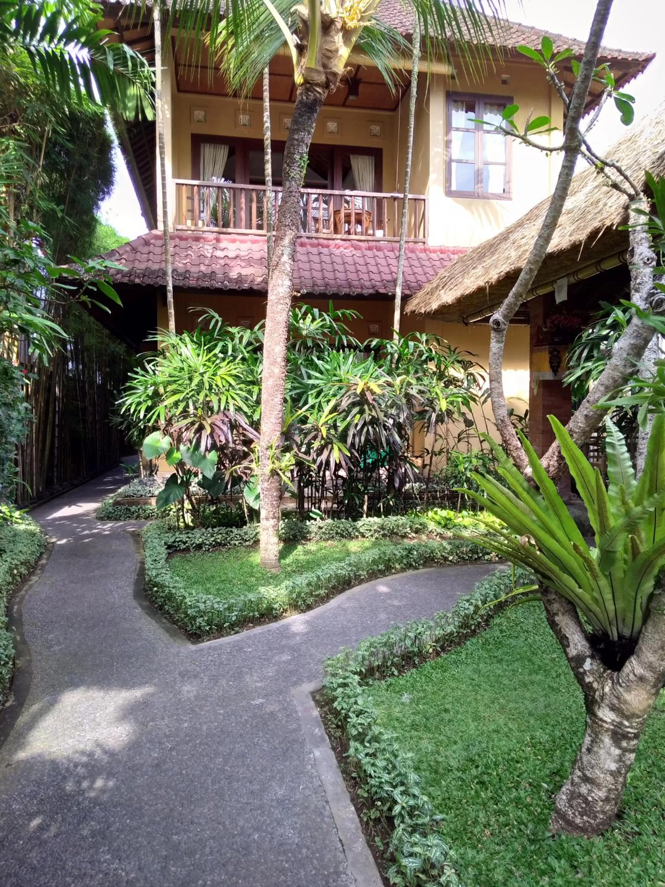 Property Building in Ubud Lestari Bungalows