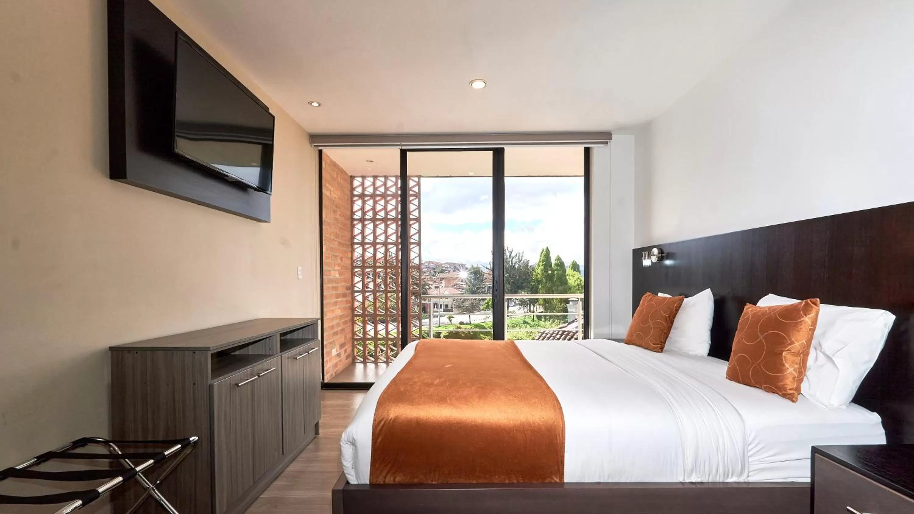 Bed in Hotel & Suites en Cuenca, Venue Batán