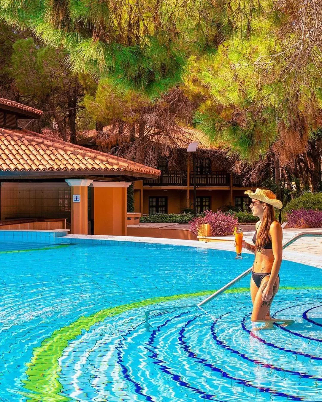 Swimming pool in Asteria Family Resort Belek